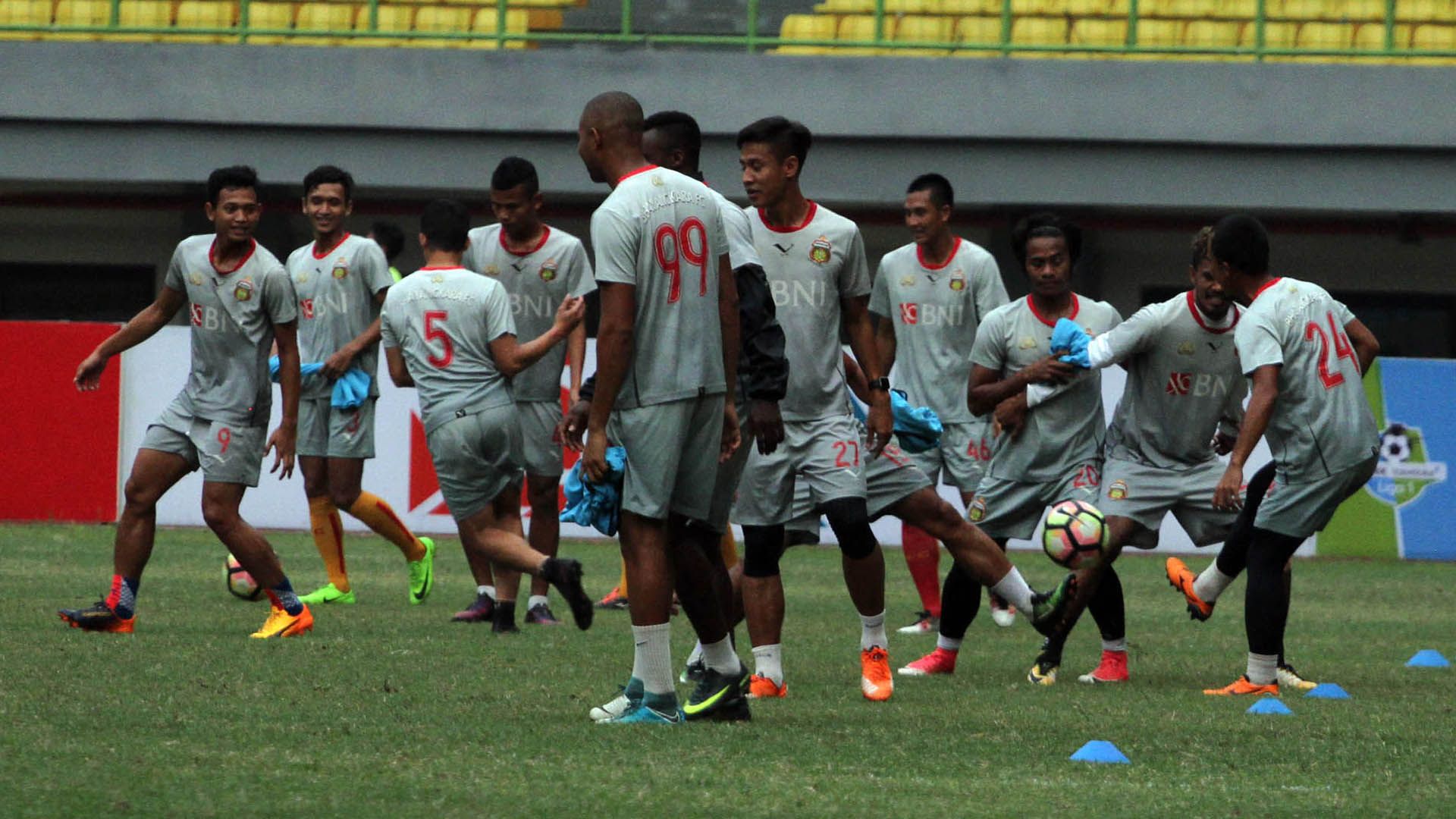 Latihan - Bhayangkara FC