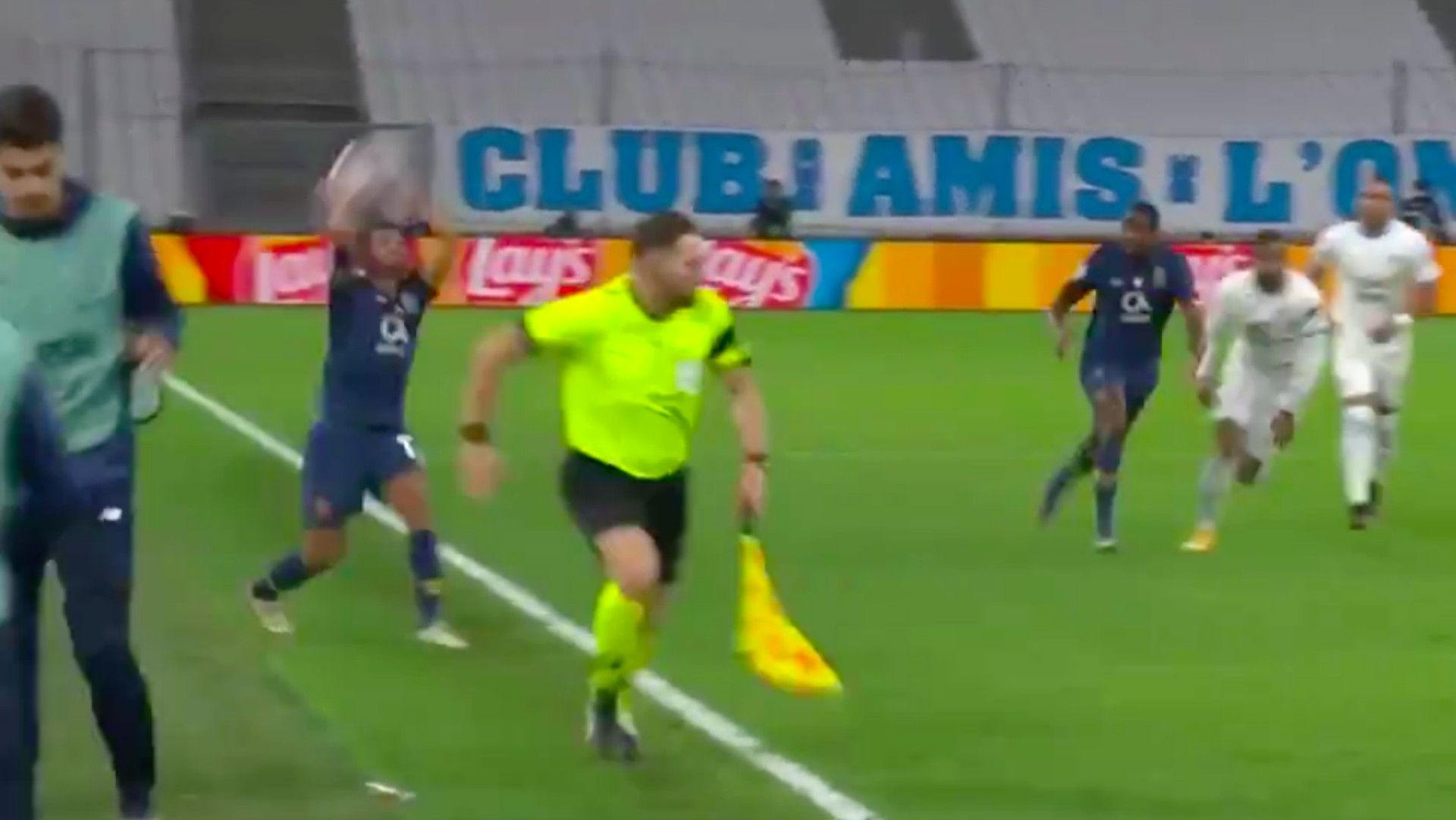 Asistencia Tecatito Marsella Porto