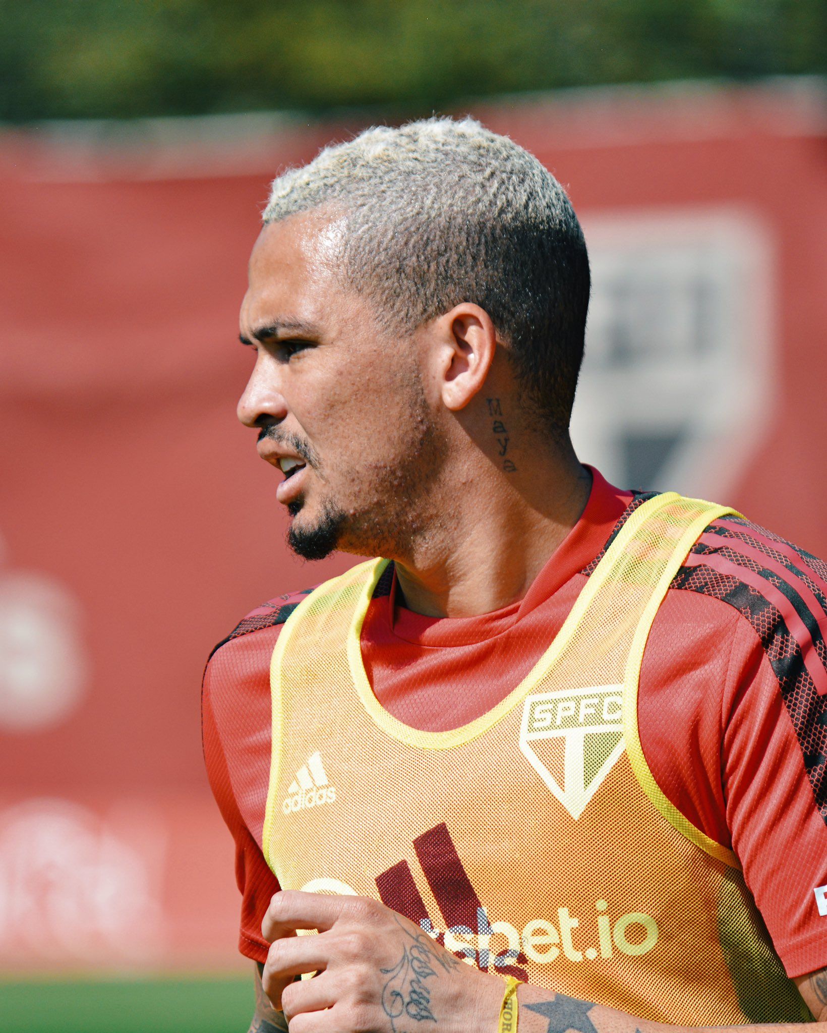 Luciano, do São Paulo, em treino no CT da Barra Funda