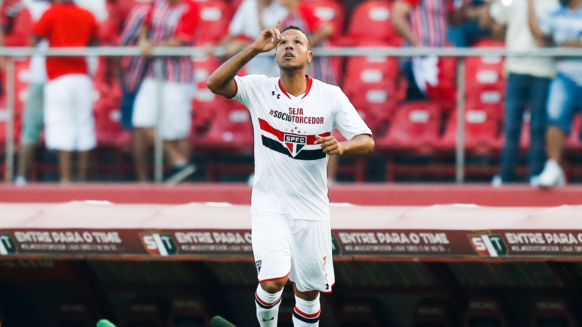 São Paulo x Corinthians 09082015 Luis Fabiano