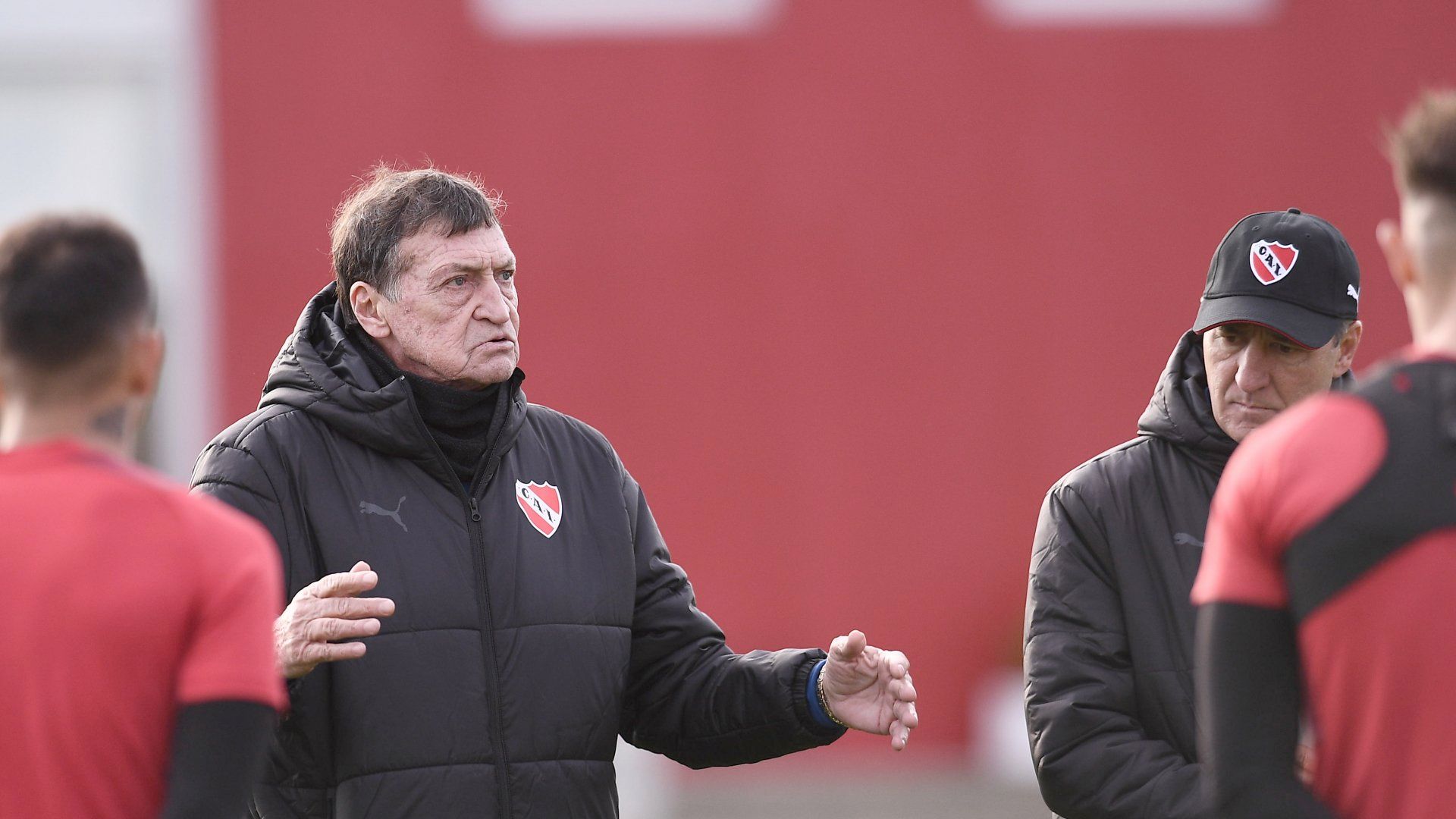 julio cesar falcioni entrenamiento independiente 02082022