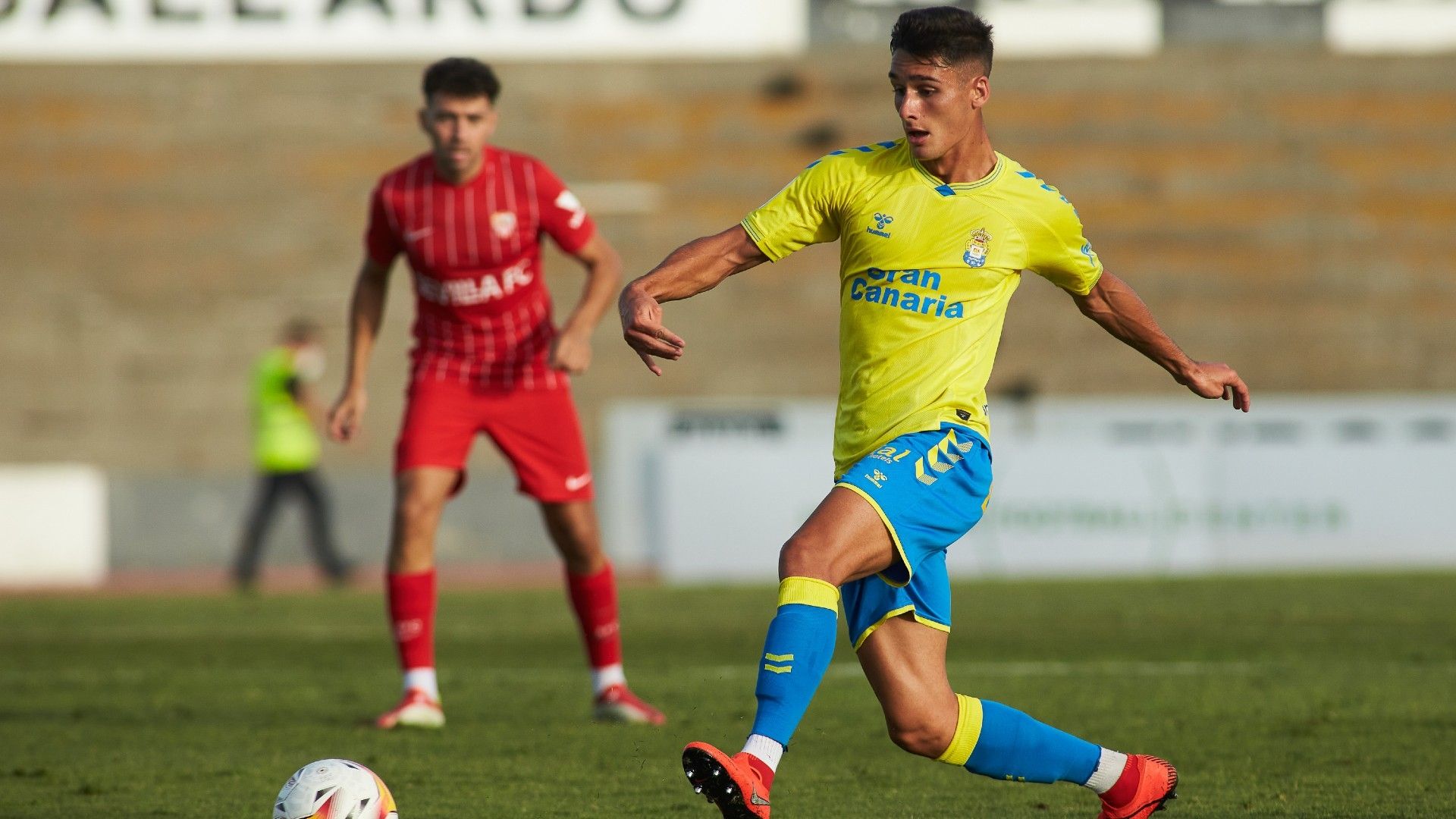 Alberto Moleiro Las Palmas 2021-22