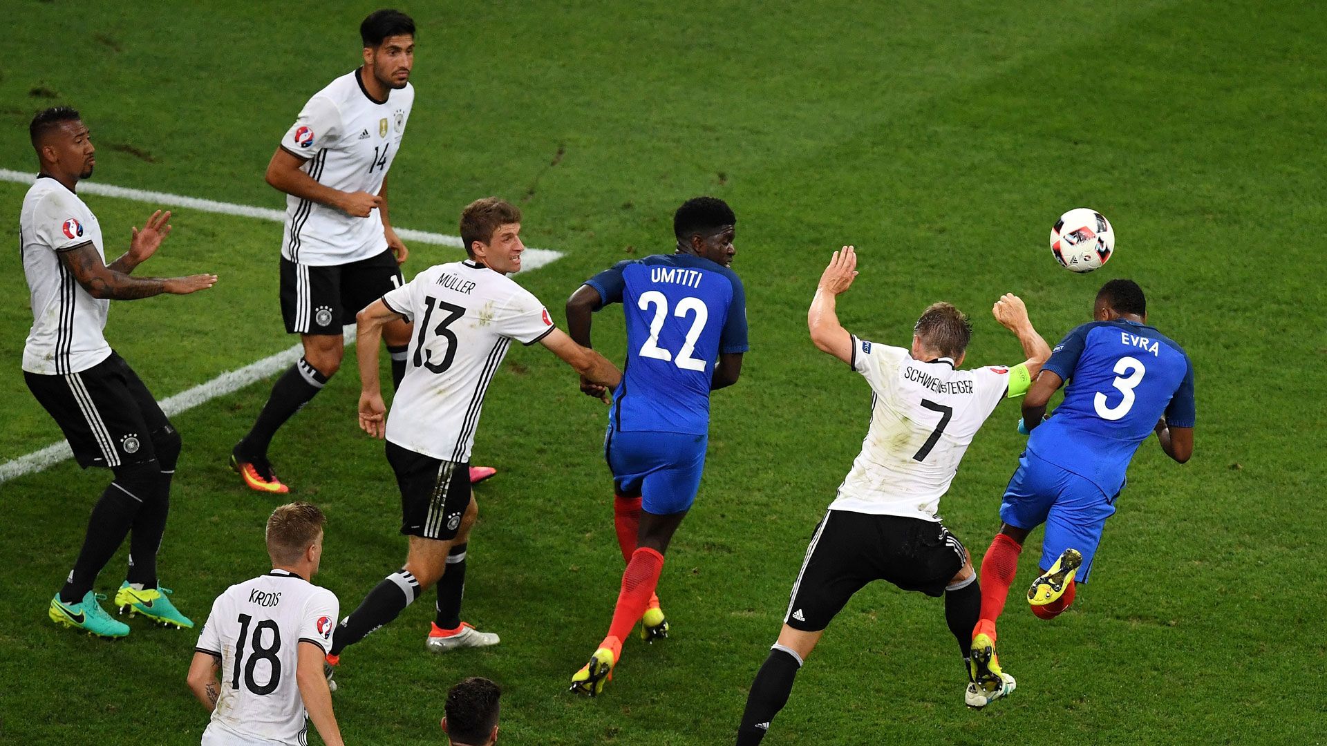 Schweinsteiger Germany Deutschland Frankreich France EC EM 07072016