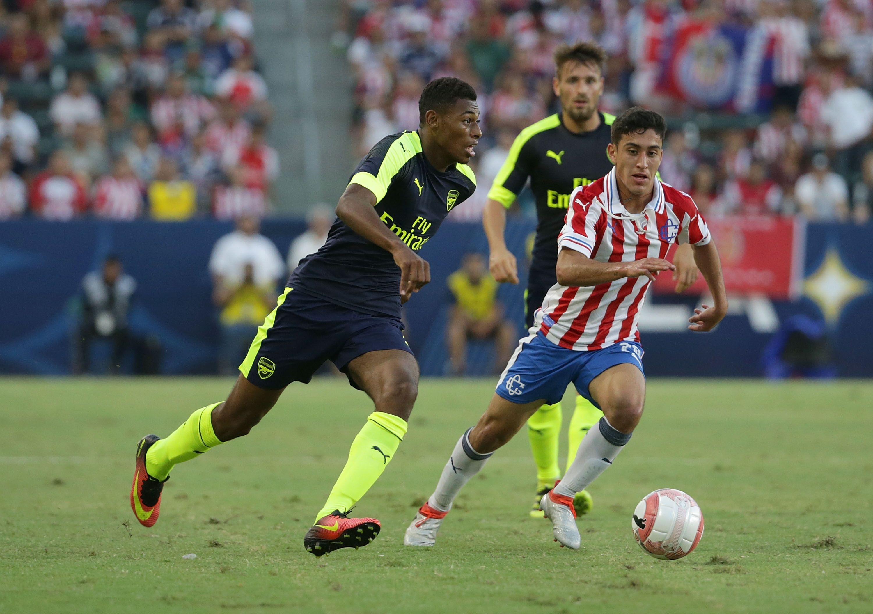 Alejandro Zendejas Chivas