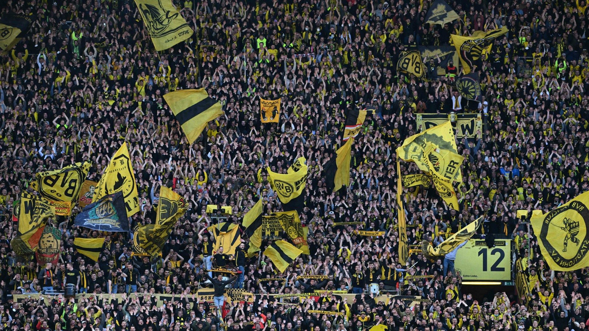Borussia Dortmund fans