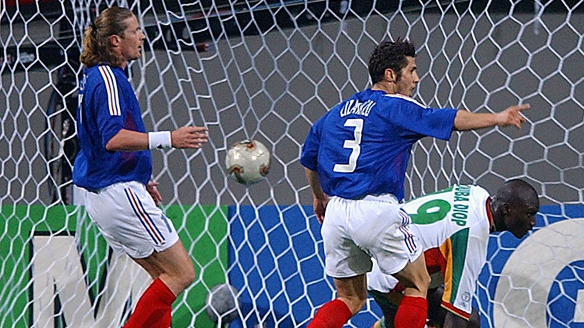 Bouba Diop France Senegal 2002 World Cup