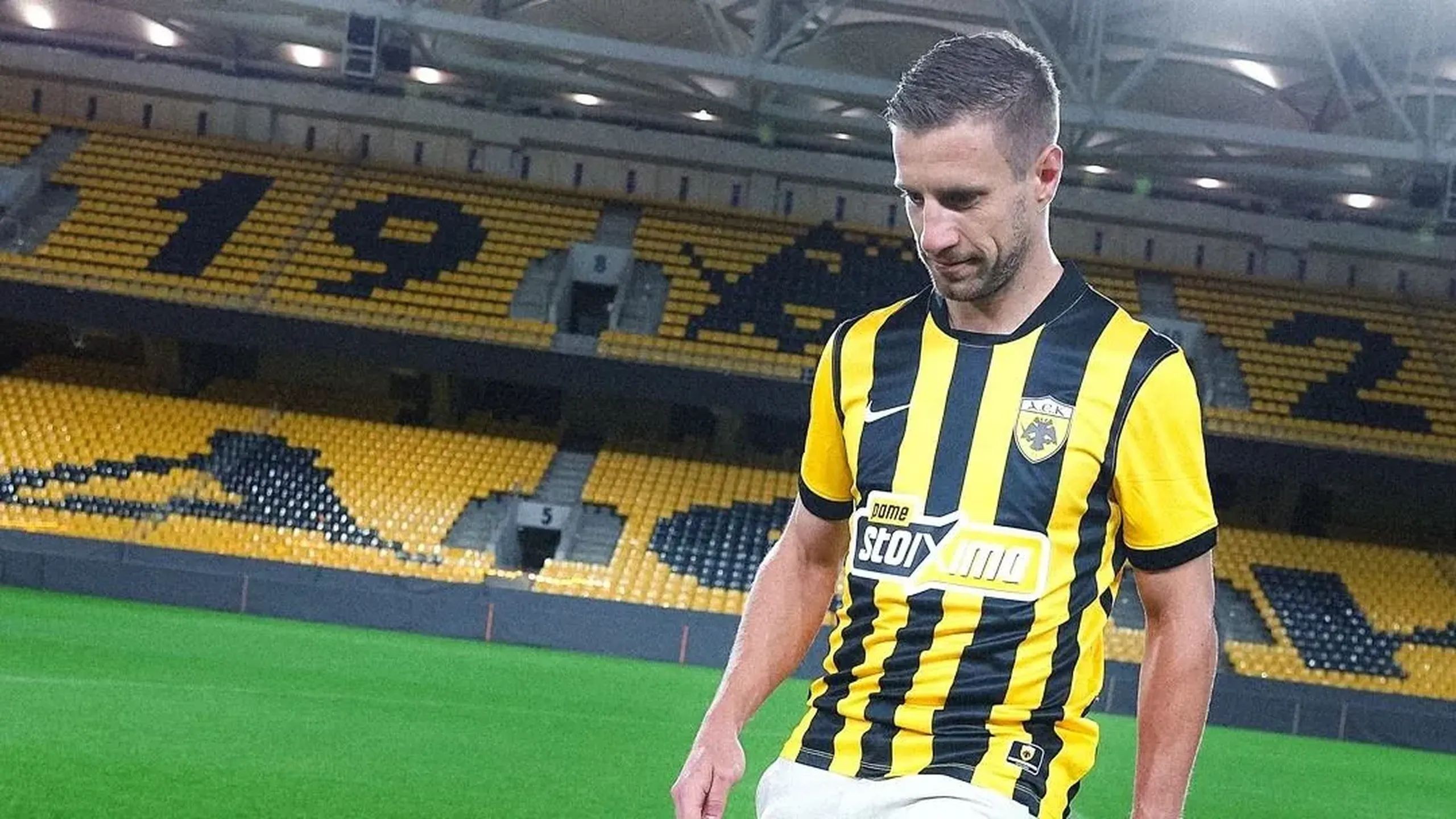 Varga Barnabás AEK Athén