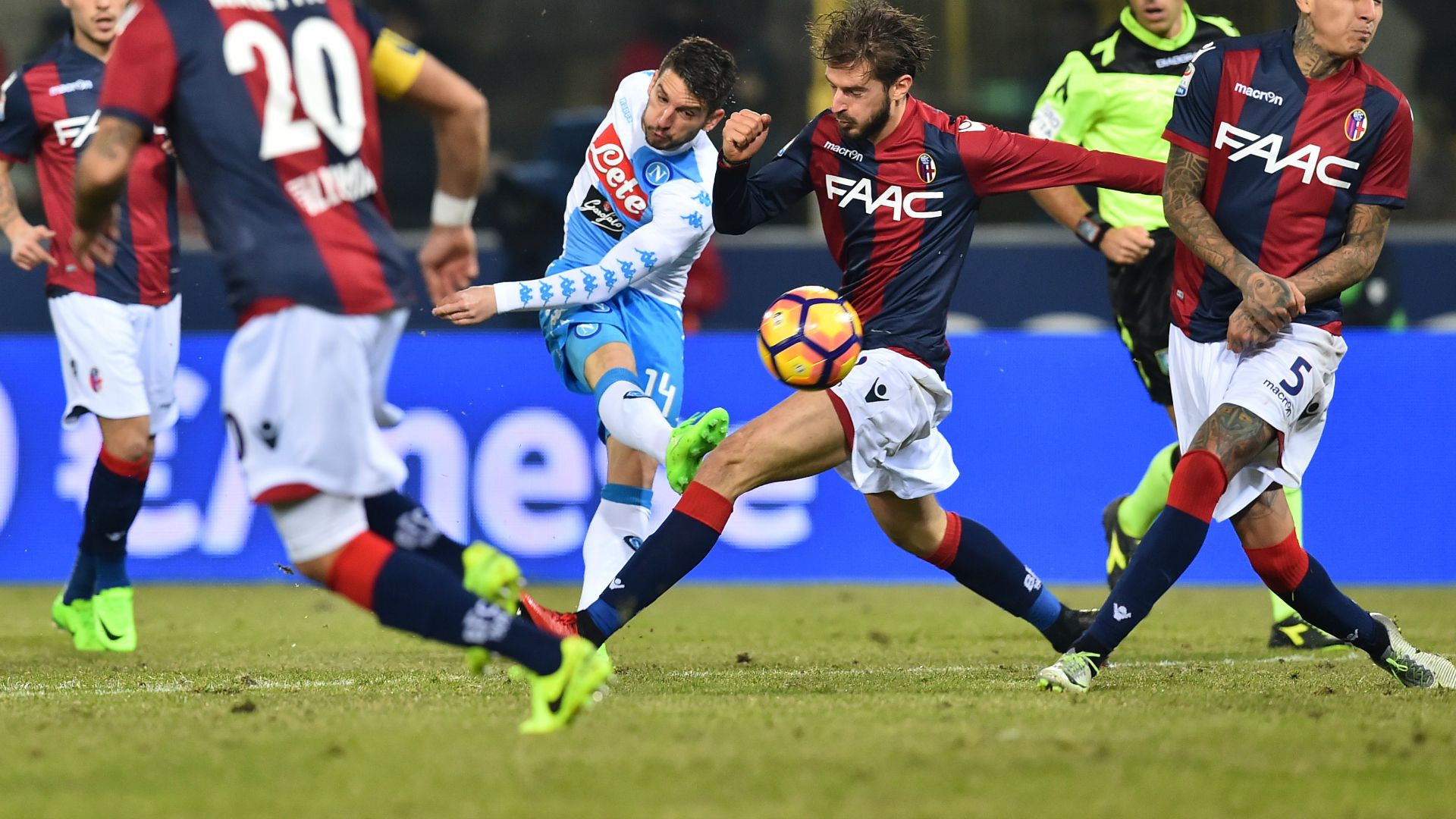 Mertens Bologna Napoli Serie A