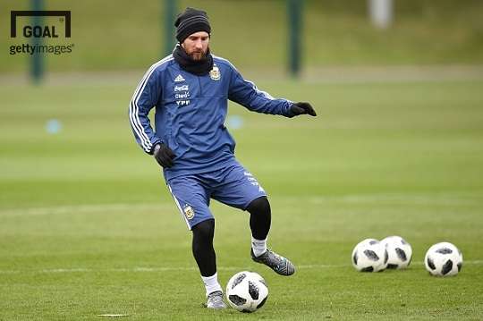 아르헨티나 국가대표 축구팀에서 훈련 중인 메시. 사진 = 게티이미지