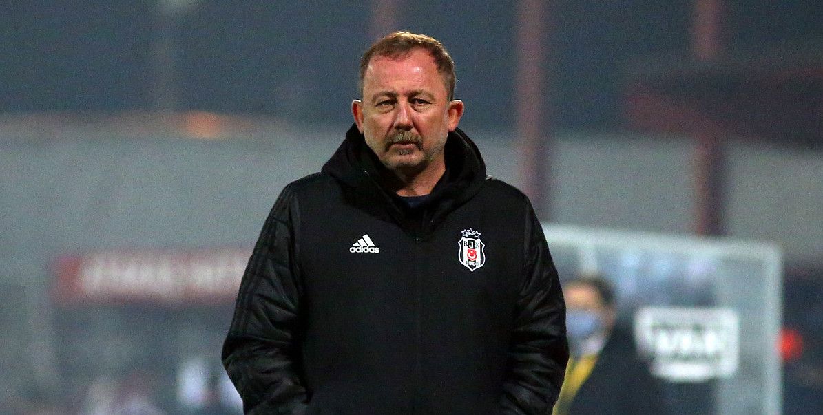 Sergen Yalcin Besiktas Coach vs. Hatayspor 01(10/21