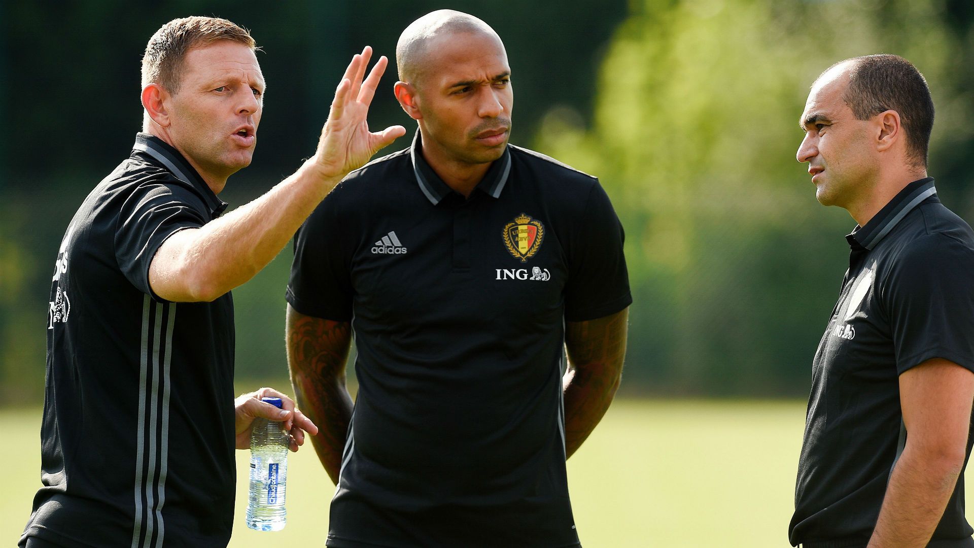 Graeme Jones Thierry Henry Belgium training 29082016