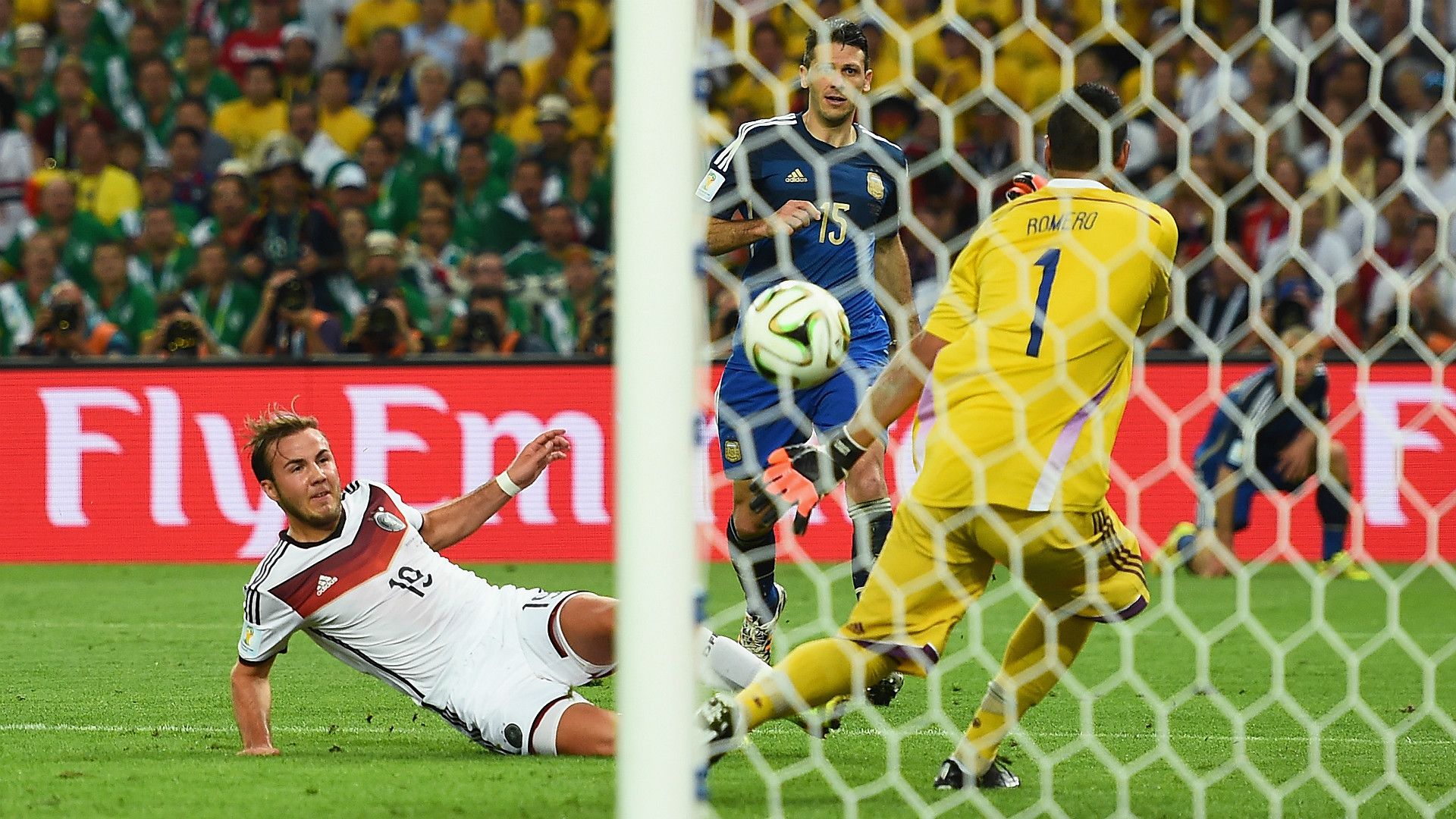 Mario Goetze Sergio Romero Germany v Argentina: 2014 FIFA World Cup Brazil Final 07132014
