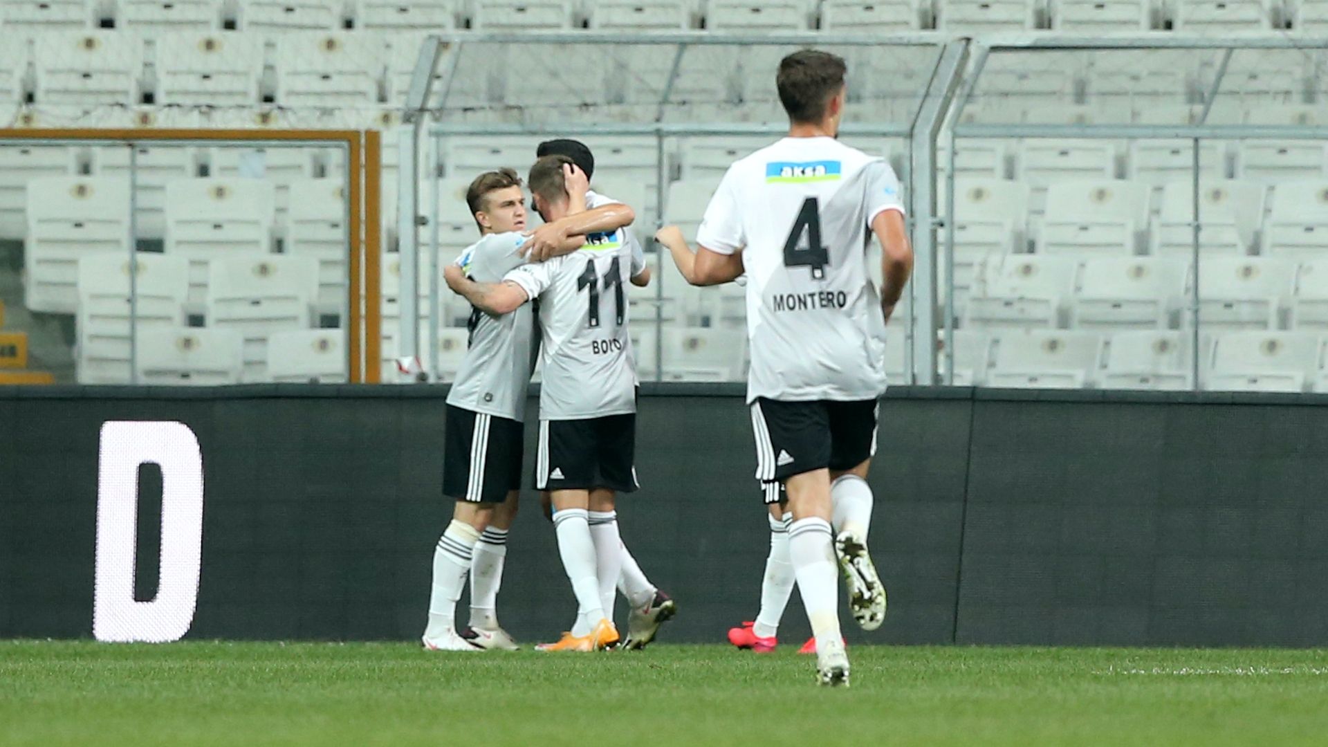 Besiktas goal celebration vs Rio Ave