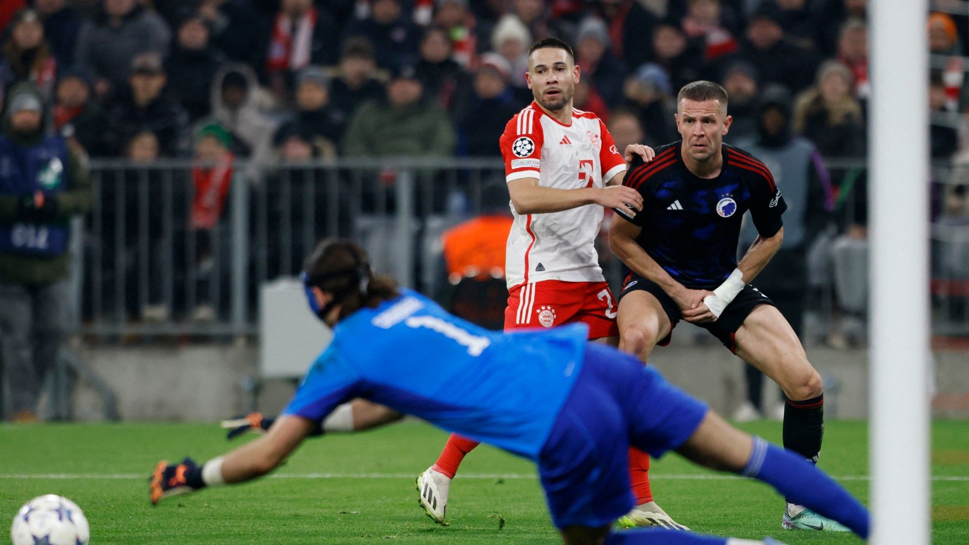 Raphael Guerreiro Bayern 29112023