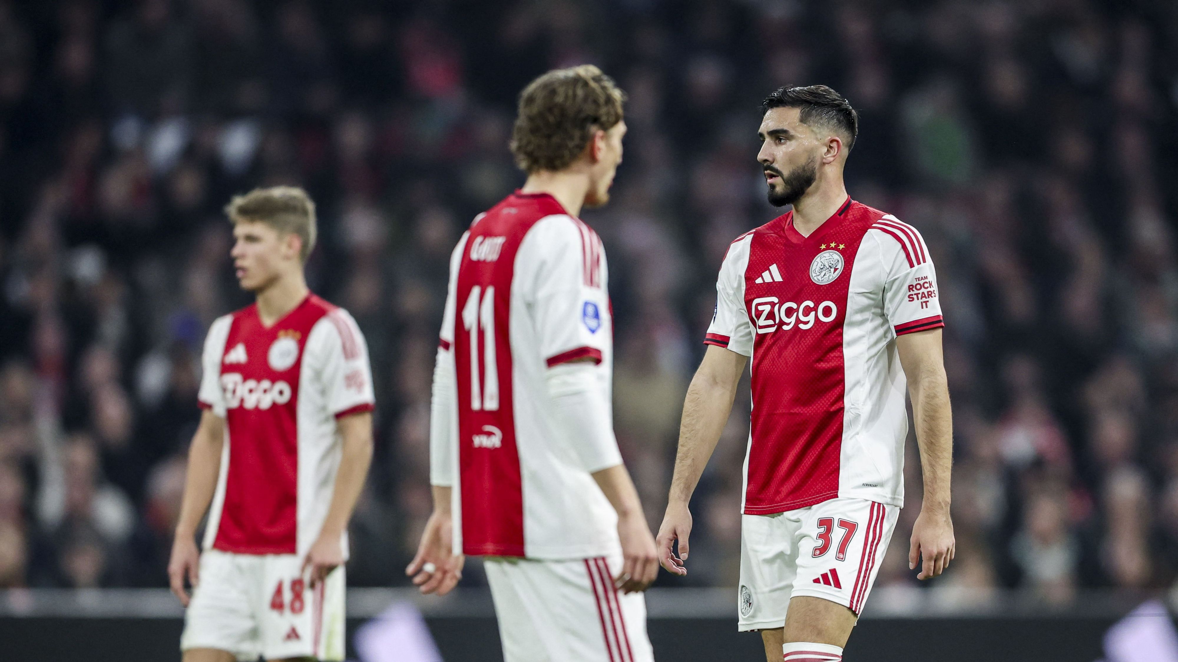 Mika Godts Josip Sutalo Ajax