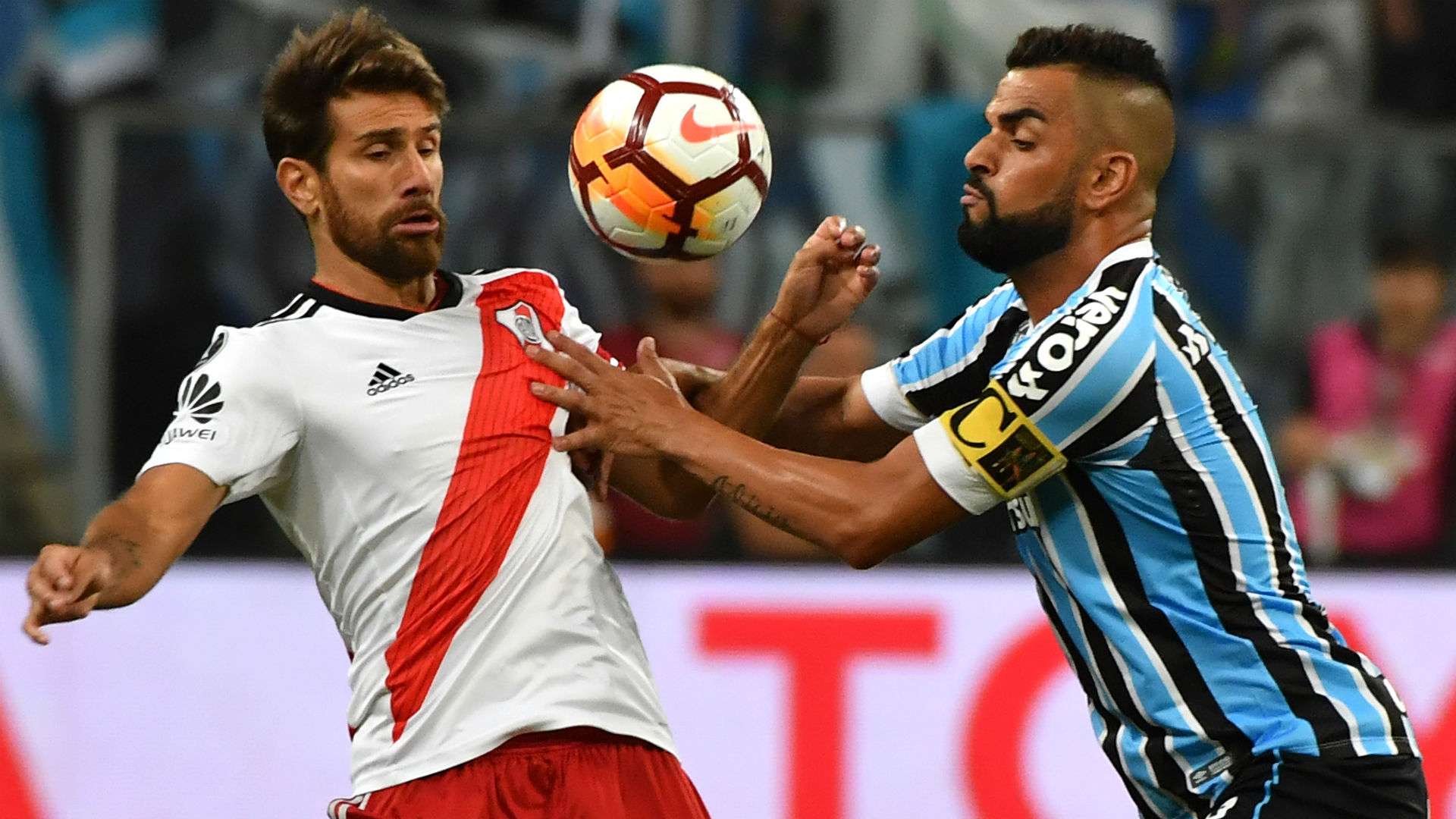 Ponzio Maicon Gremio River Copa Libertadores 30102018