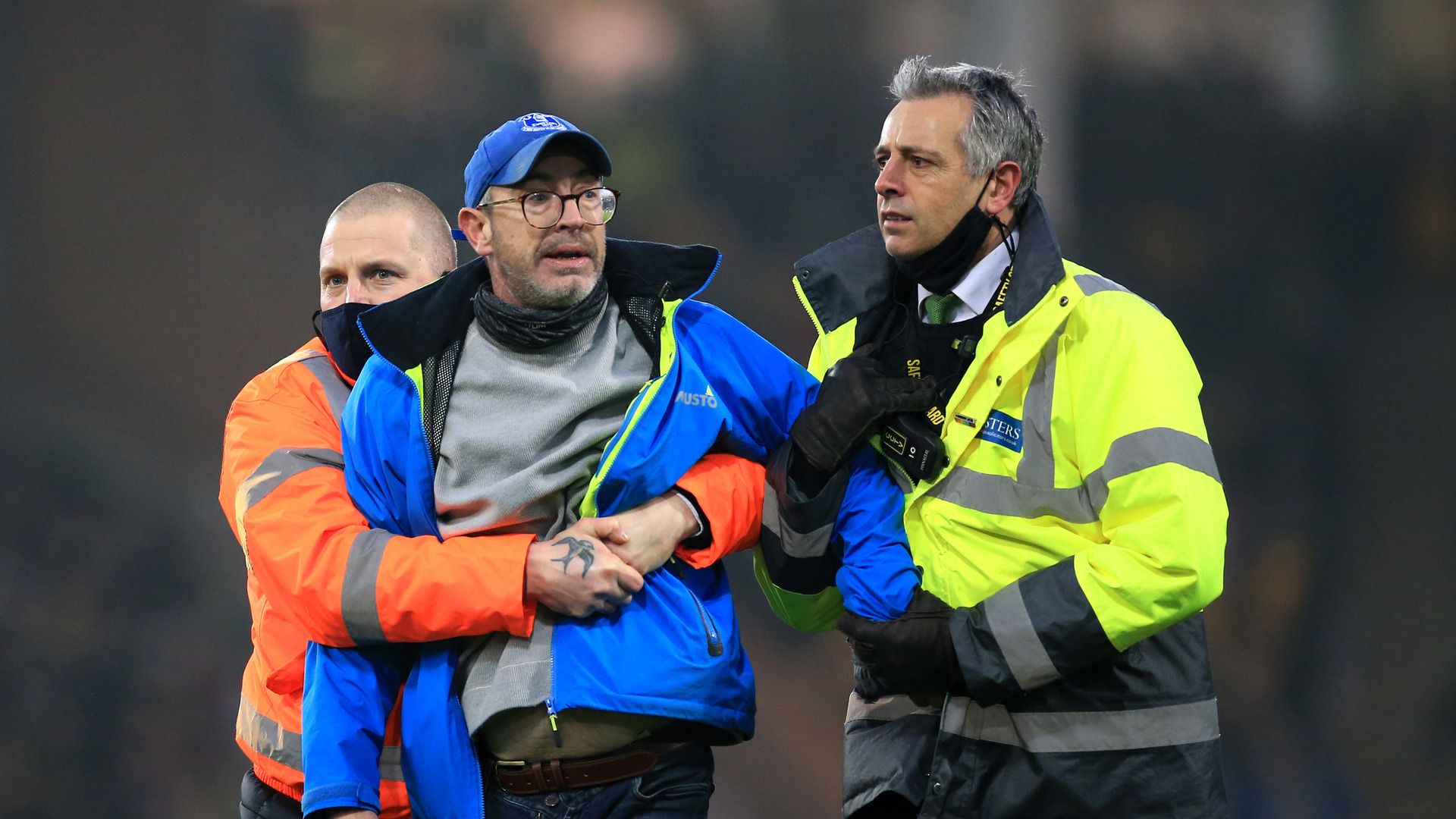 Everton fan invades pitch
