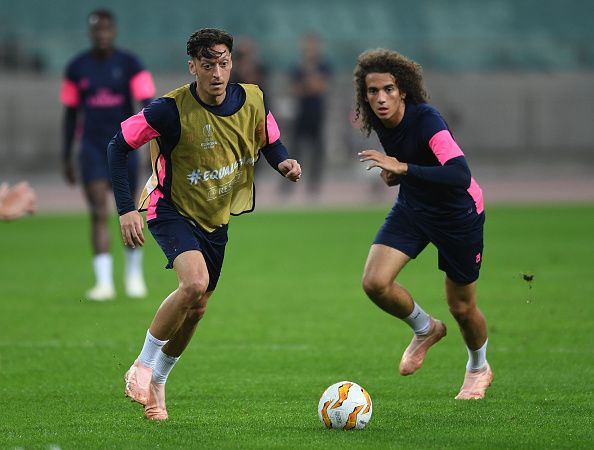 Mesut Özil Mattéo Guendouzi