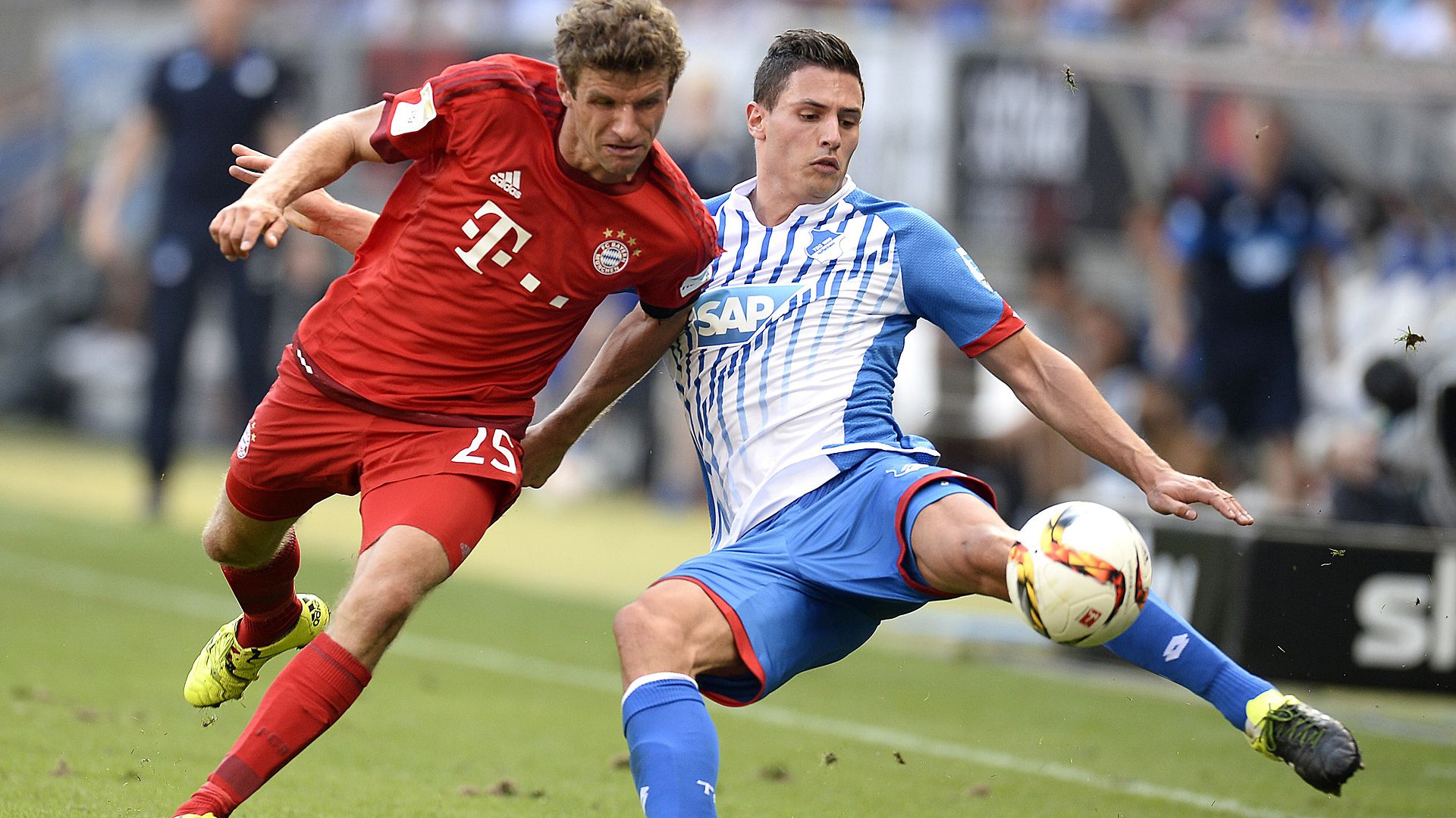 Thomas Müller Fabian Schär TSG Hoffenheim Bayern München Bundesliga 08222015