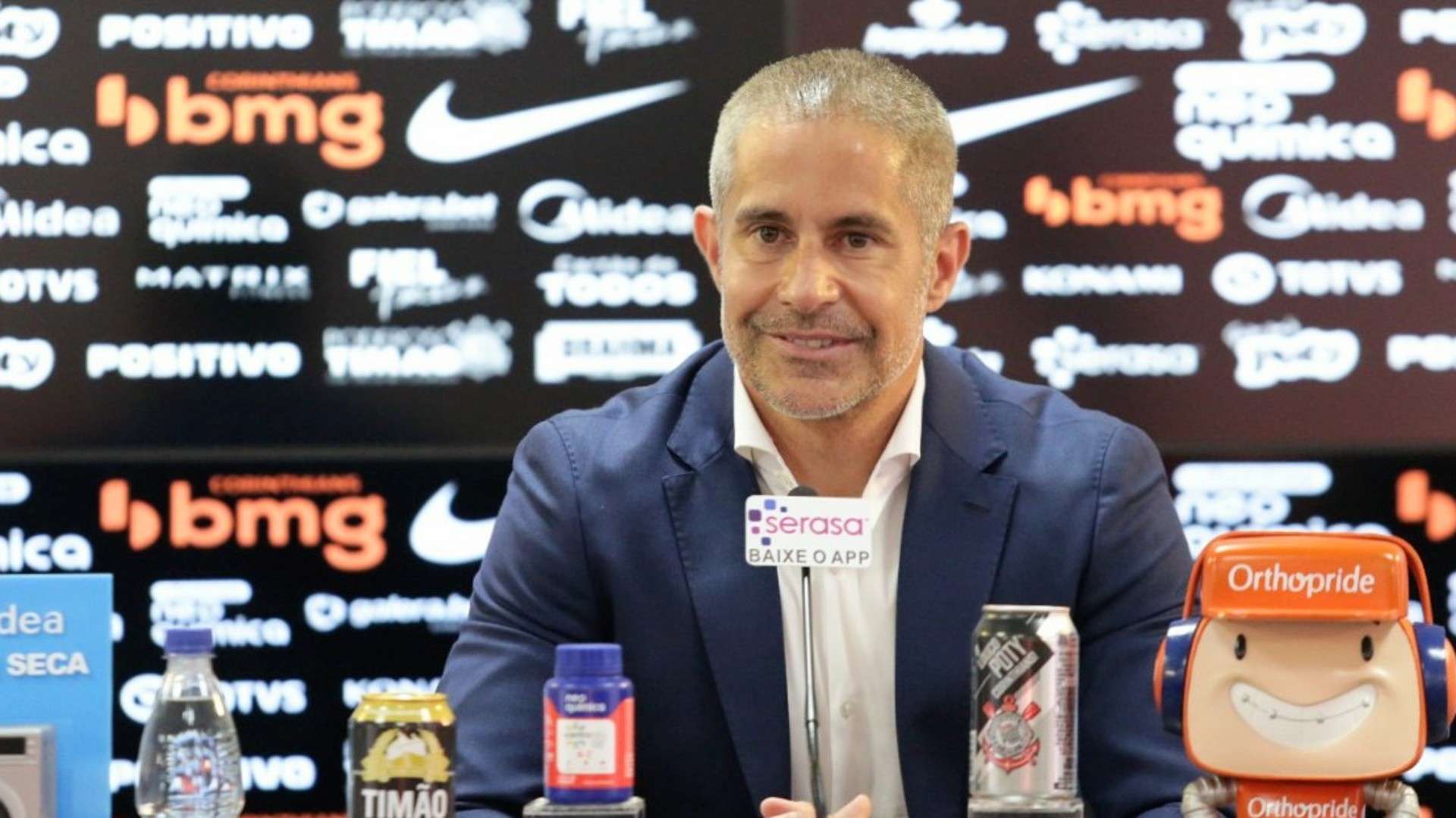 Sylvinho apresentado no Corinthians 25052021