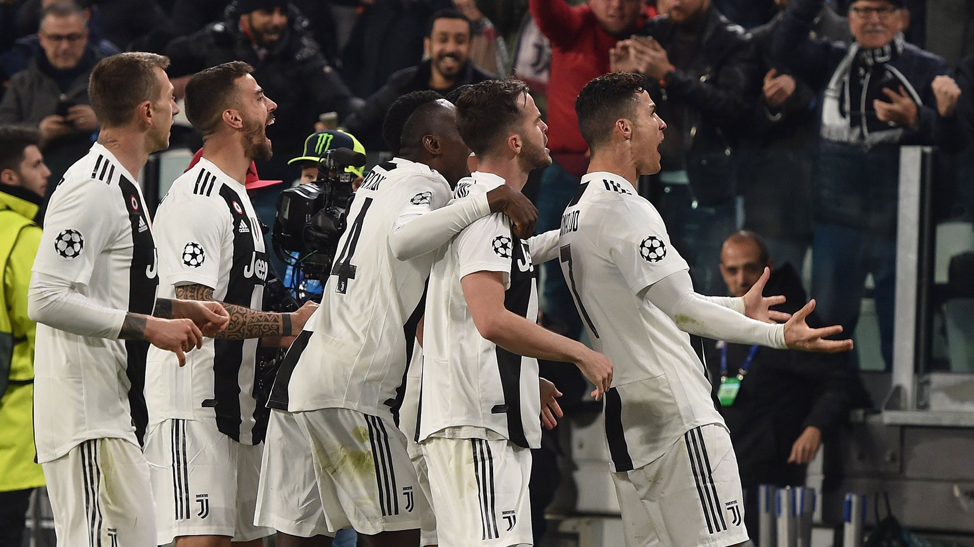 2019_4_9_juventus_ajax3