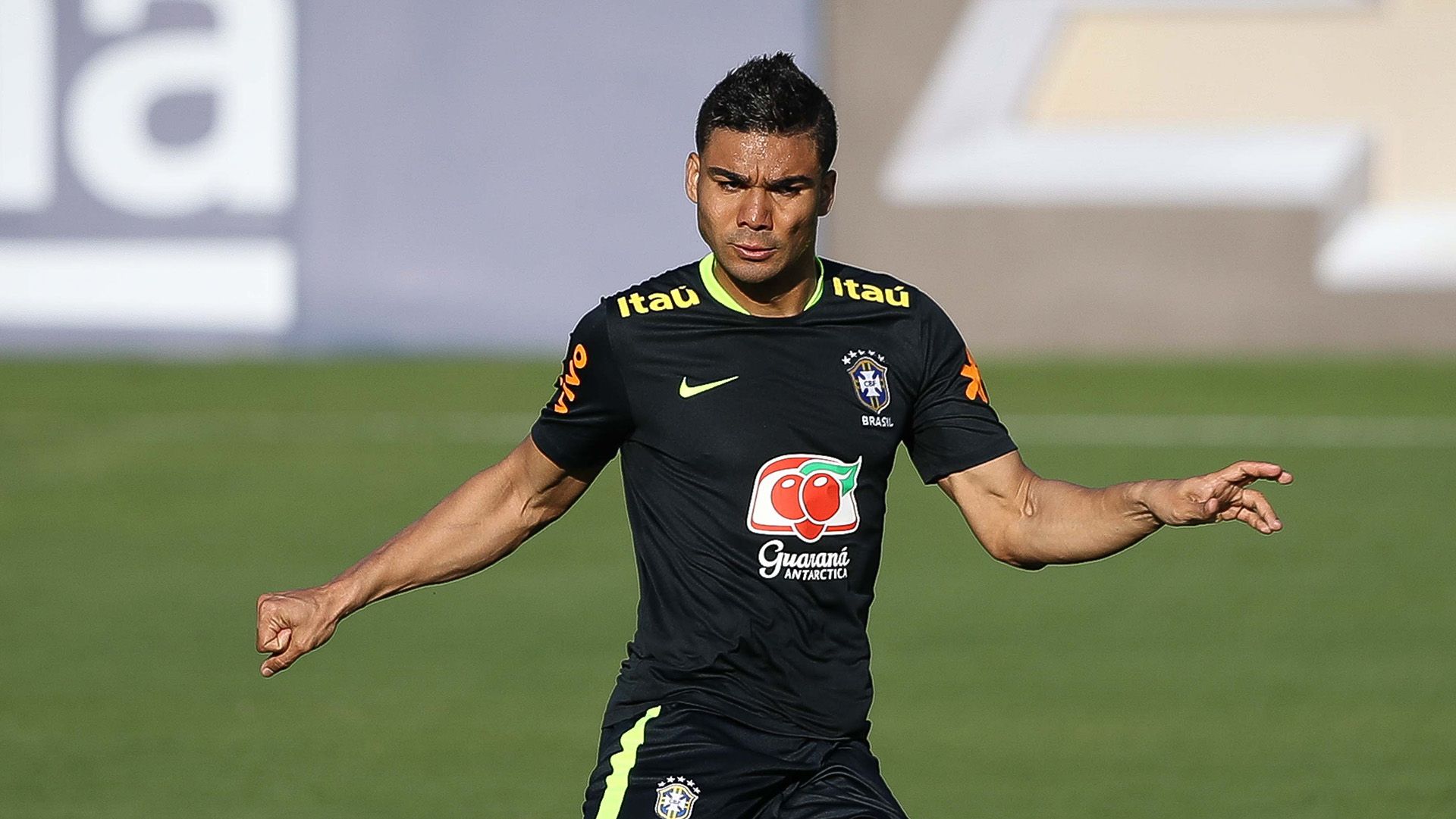 Casemiro Brasil treino 21032017