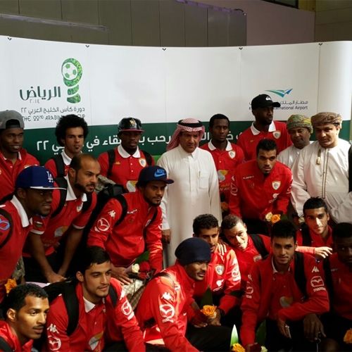 منتخب عمان يصل إلى الرياض
