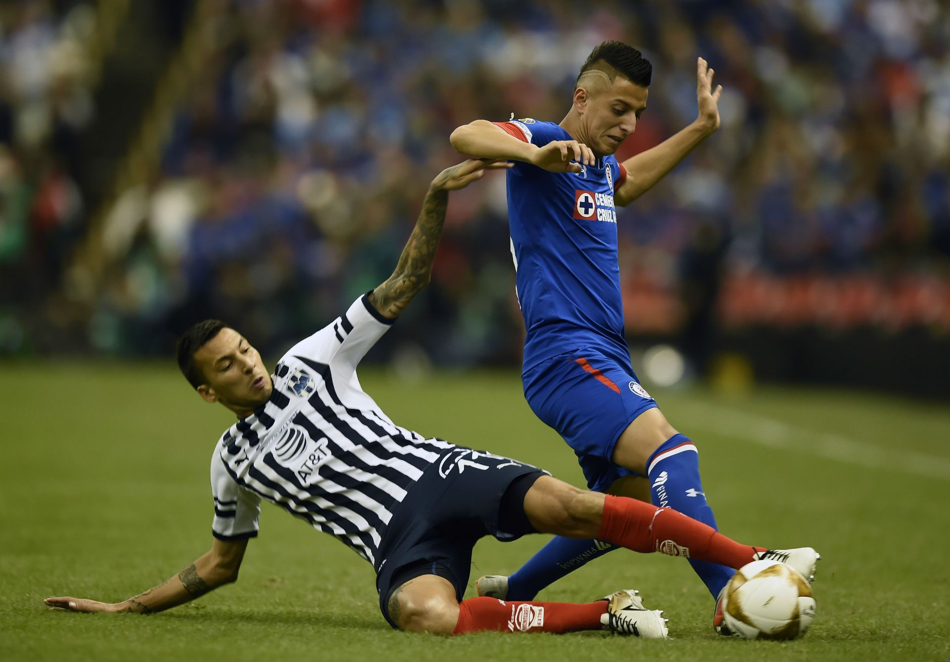 Cruz Azul Monterrey Roberto Alvarado