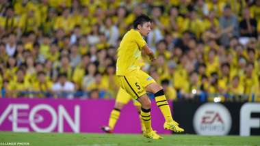 2017-08-07-TAGHeuer-Nakayama