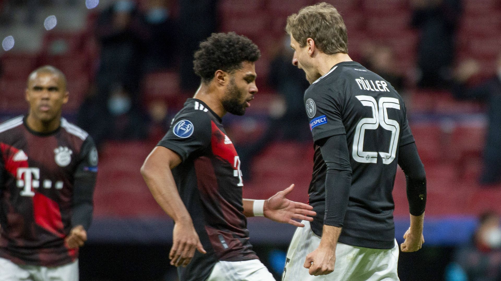 GERMANY ONLY: SERGE GNABRY THOMAS MÜLLER BAYERN MÜNCHEN CHAMPIONS LEAGUE 01122020