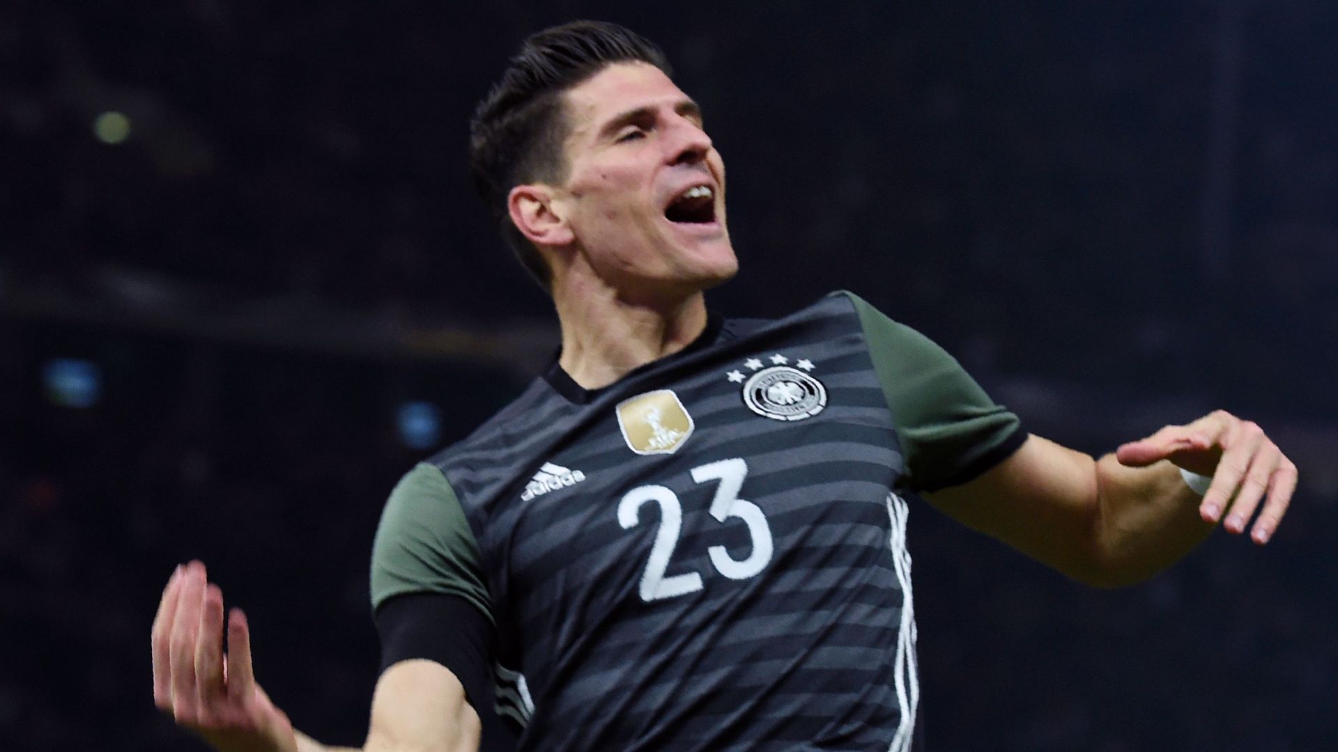 Mario Gomez Germany England 03262016