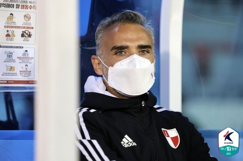 부산 페레즈 감독