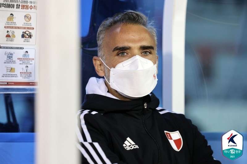 부산 페레즈 감독