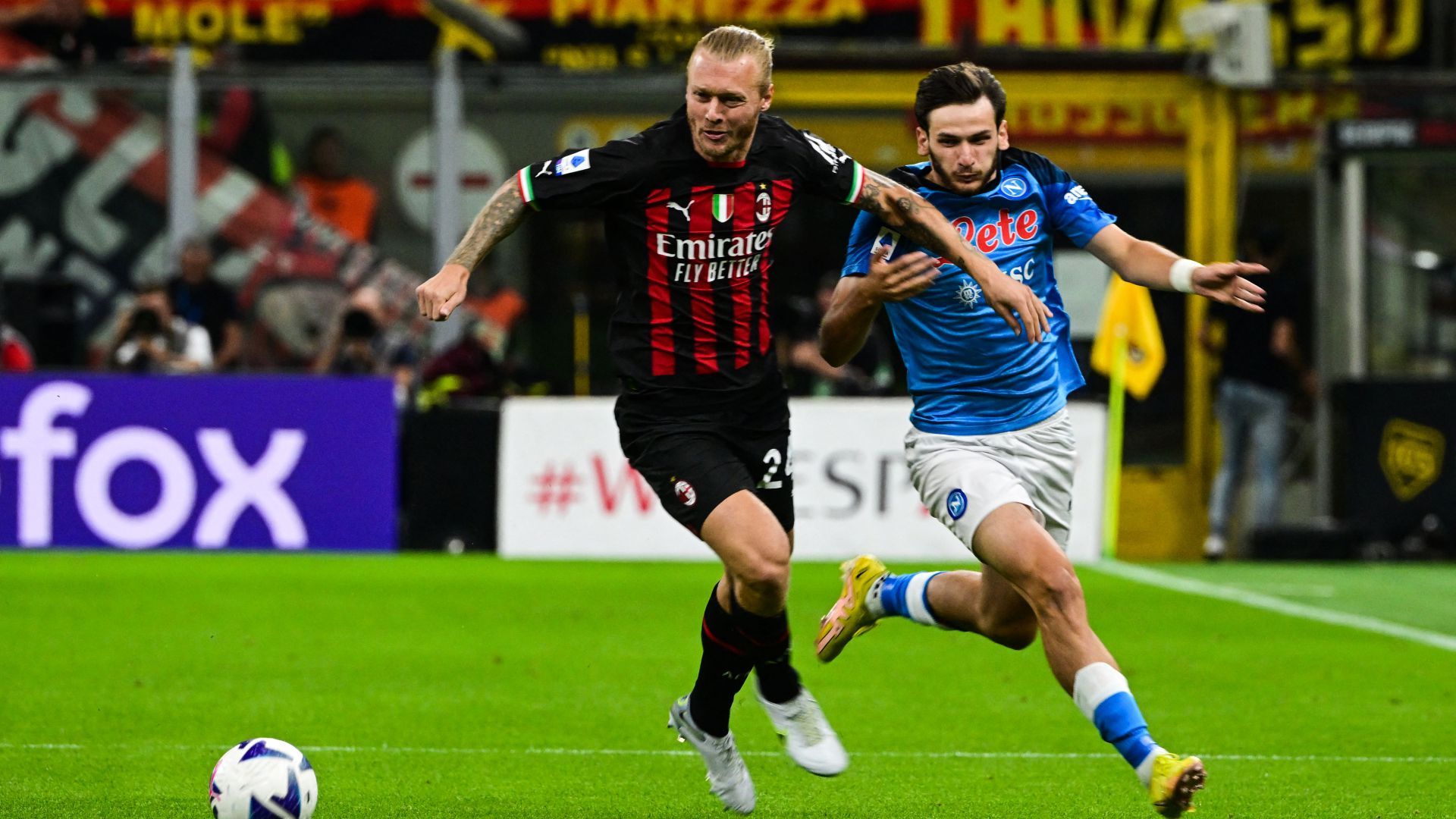 Simon Kjaer Khvicha Kvaratskhelia Milan Napoli Serie A