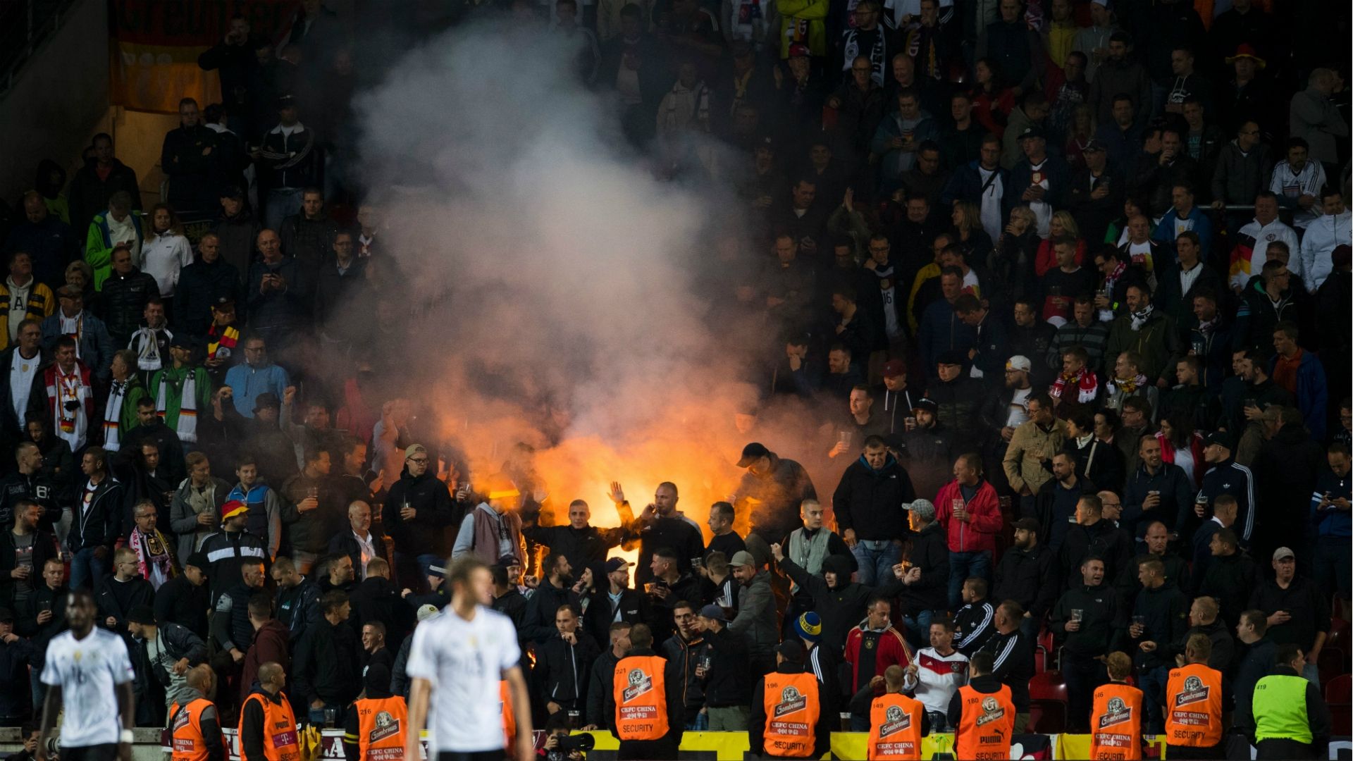 German fans, Czech Republic - Germany, 09012017
