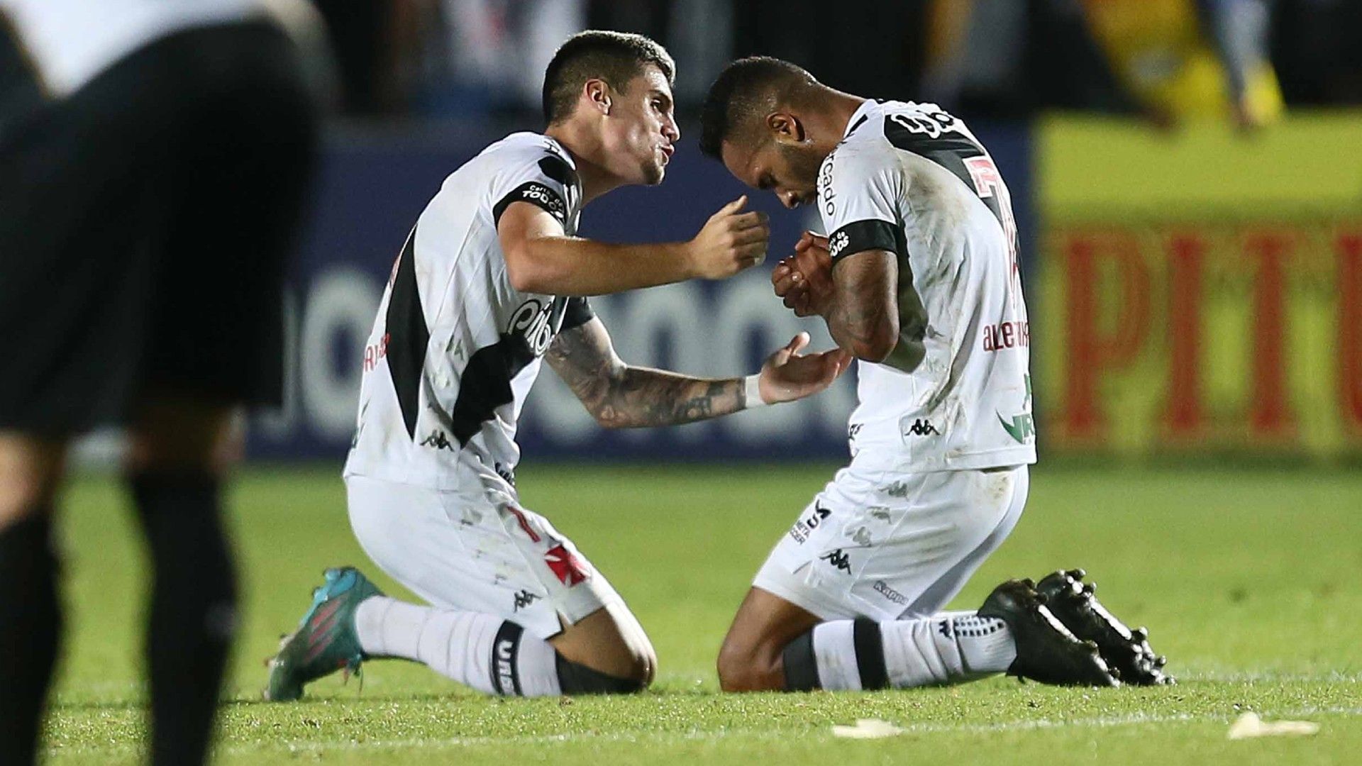 Alex Teixeira Vasco Operário Série B 04 10 2022