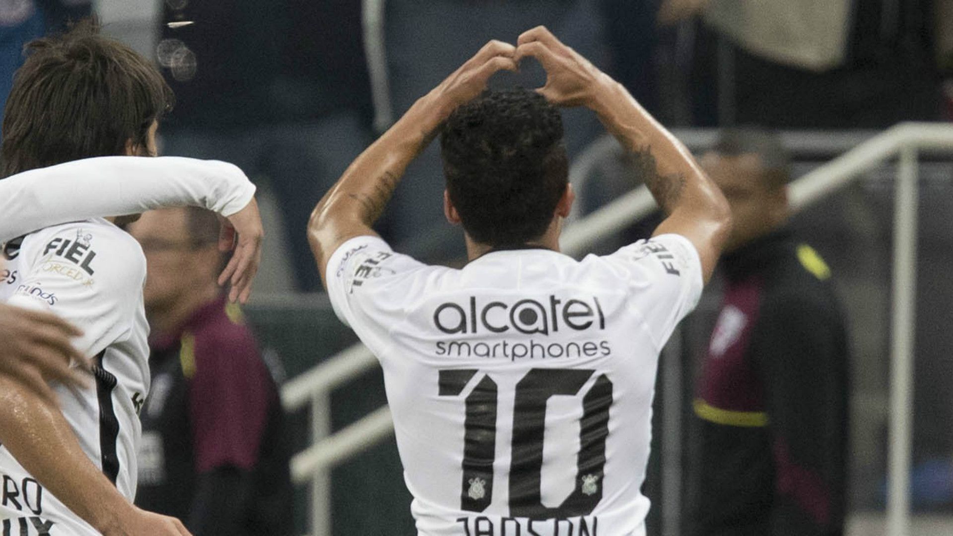 Jadson - Corinthians - 11/06/2017