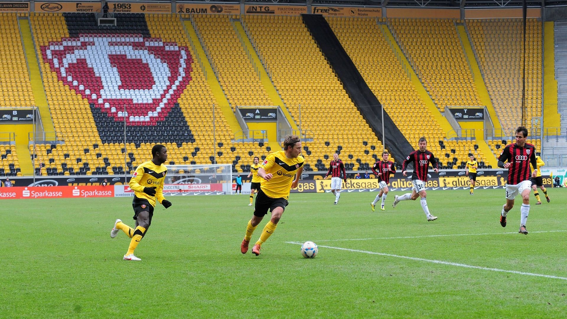 DRESDEN INGOLSTADT 2012