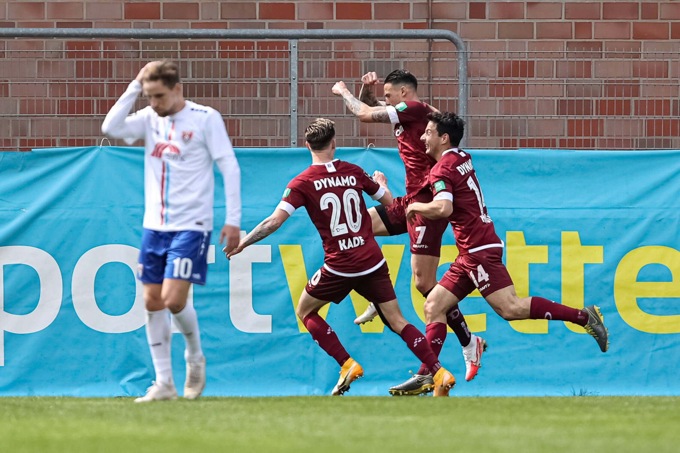 ONLY GERMANY Vlachodimos Dresden Uerdingen