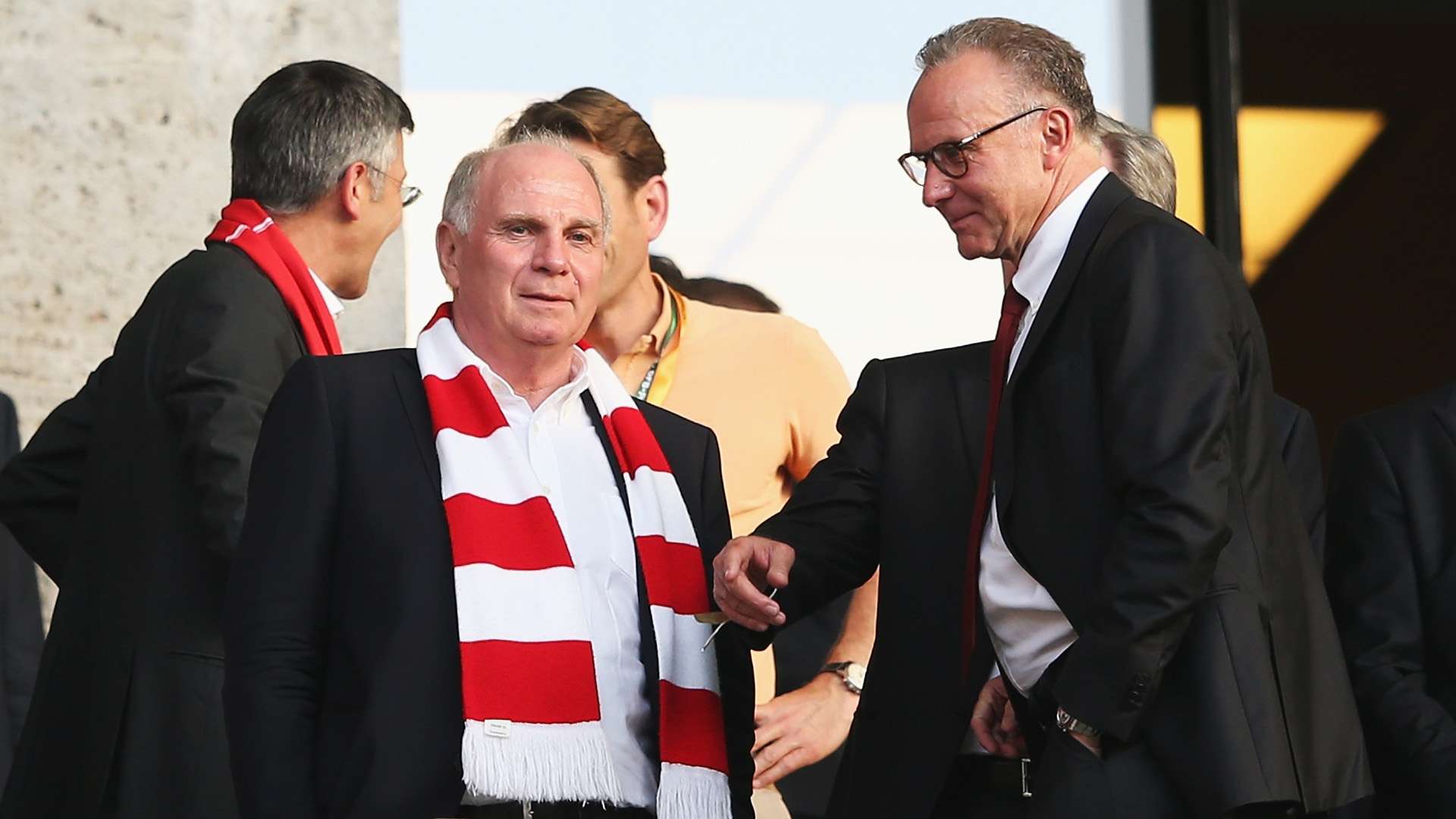 Uli Honeß Karl-Heinz Rummenigge Bayern München Bundesliga 052116