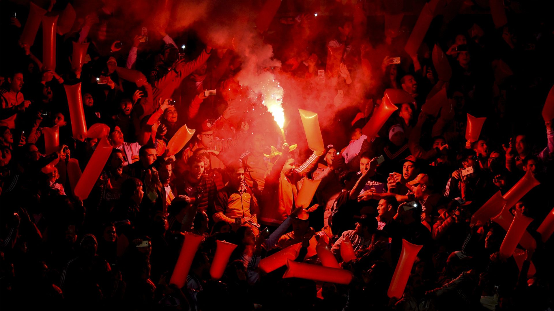 Hinchas River Athletico Paranaense Recopa Sudamericana 2019
