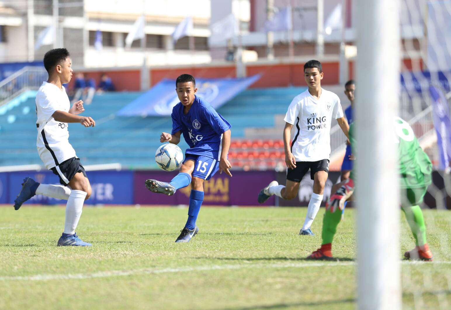 คิง เพาเวอร์ คัพ 4/12/2019