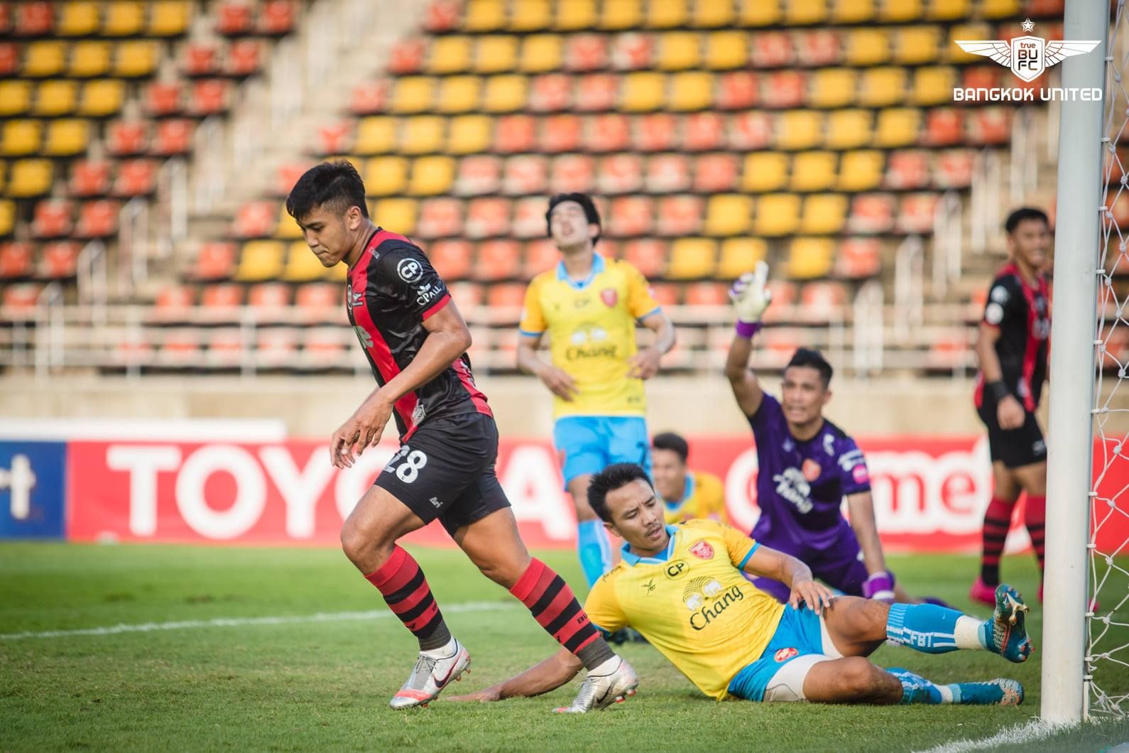 บียู - โปลิศ เทโร