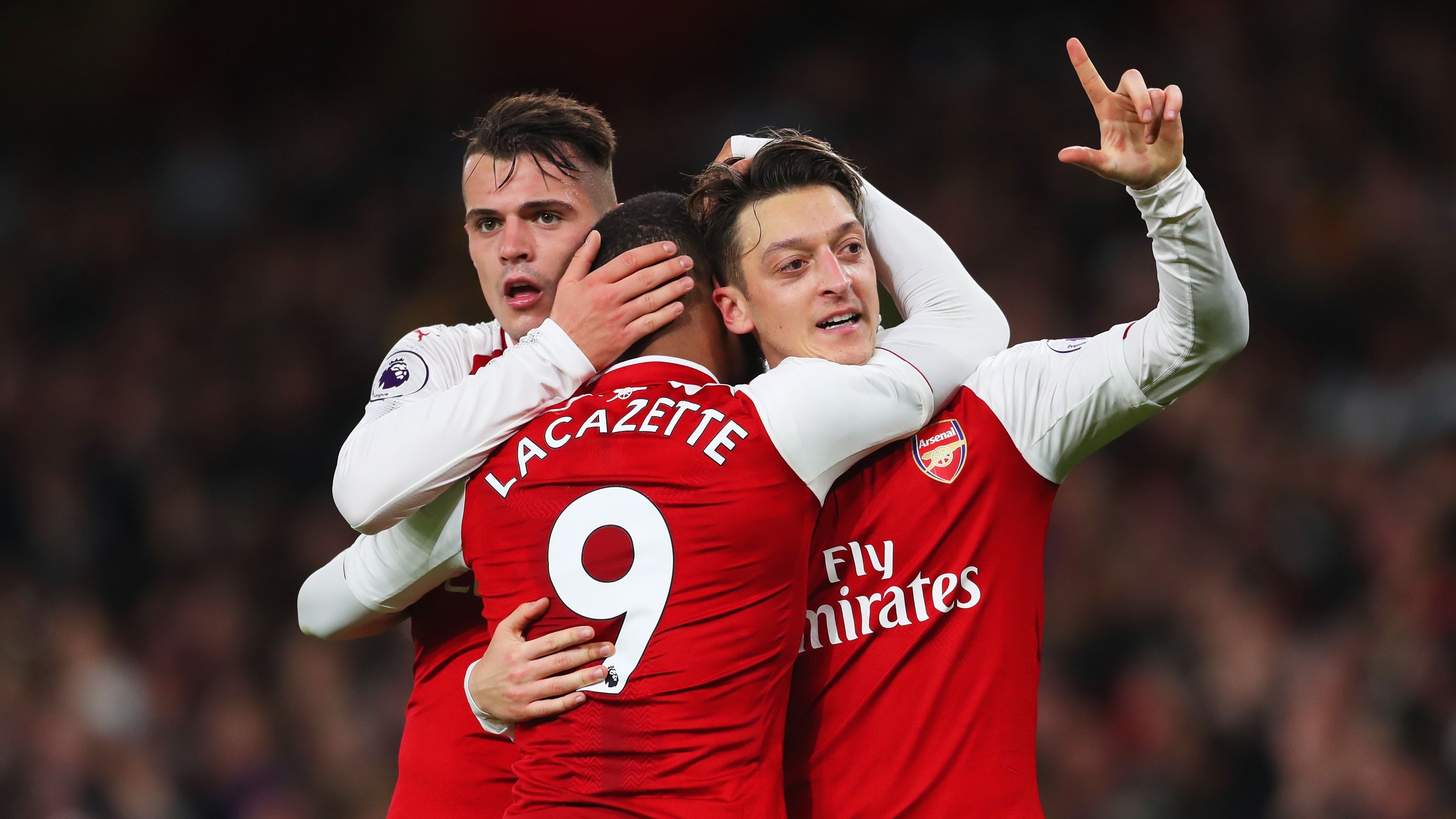 Mesut Ozil Granit Xhaka Alexandre Lacazette Arsenal