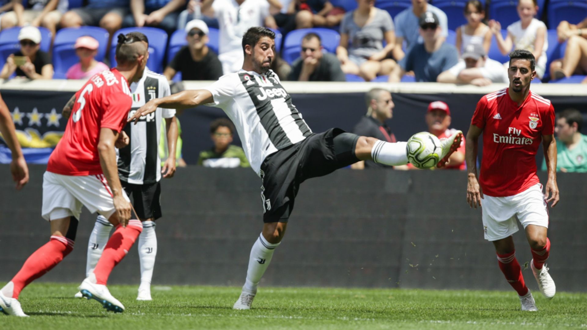 Sami Khedira Benfica Juventus ICC Cup