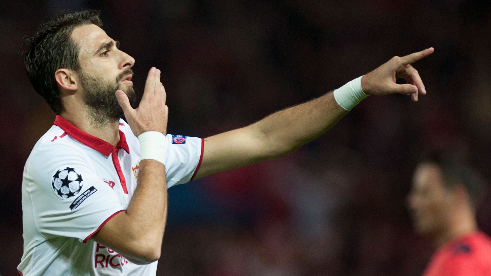 Nicolas Parejo celebrates Sevilla Juventus