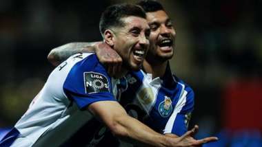 Héctor Herrera Tecatito Corona Porto 220918