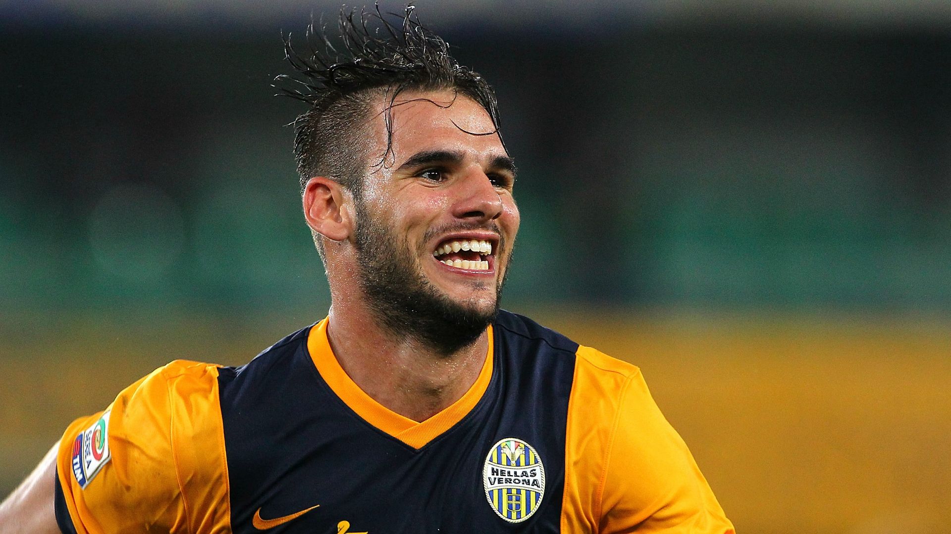 Panagiotis Tachtsidis celebrates his scoring Verona Cagliari Serie A