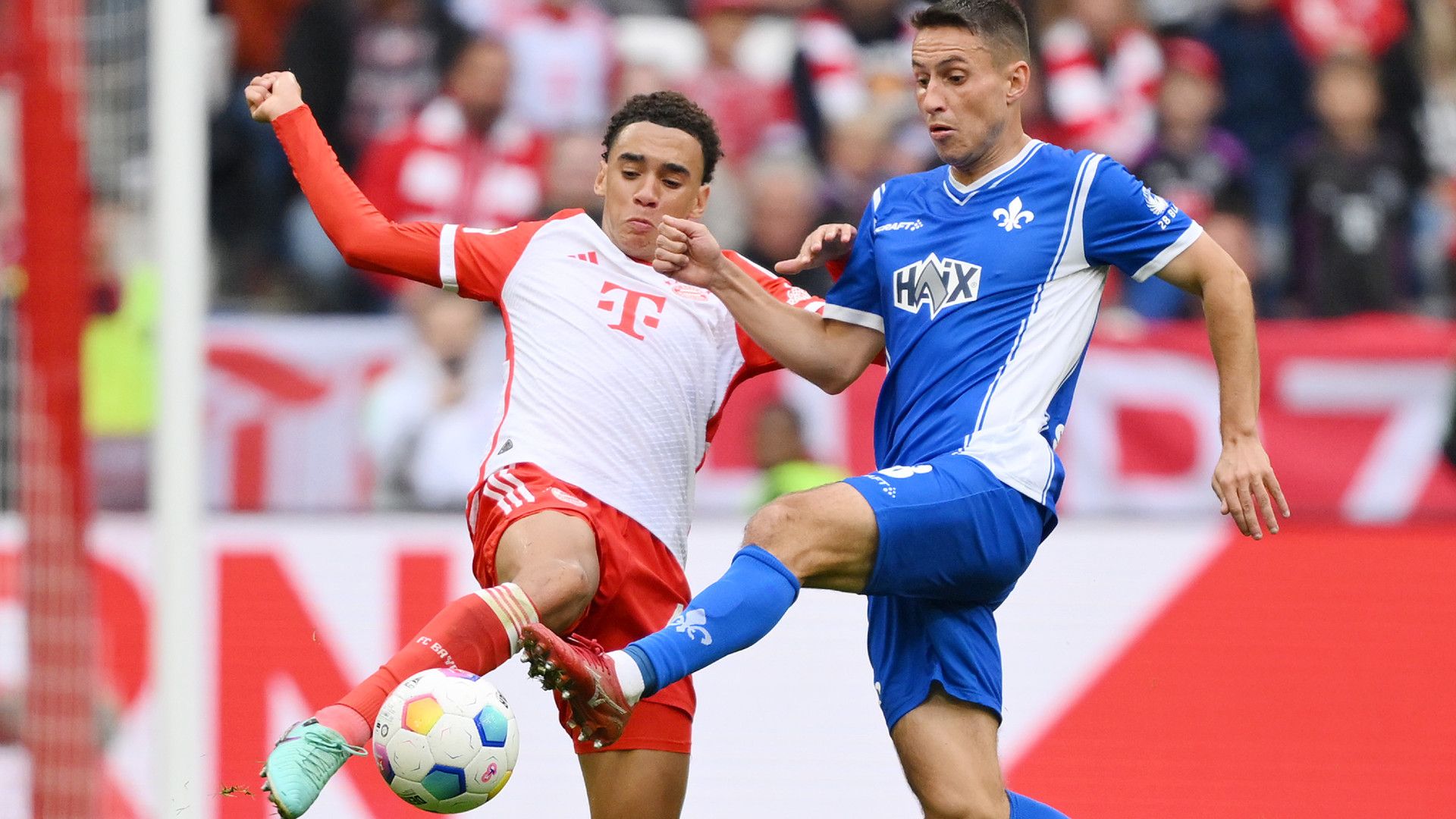 JAMAL MUSIALA BAYERN MÜNCHEN FABIAN SCHNELLHARDT DARMSTADT BUNDESLIGA 28102023