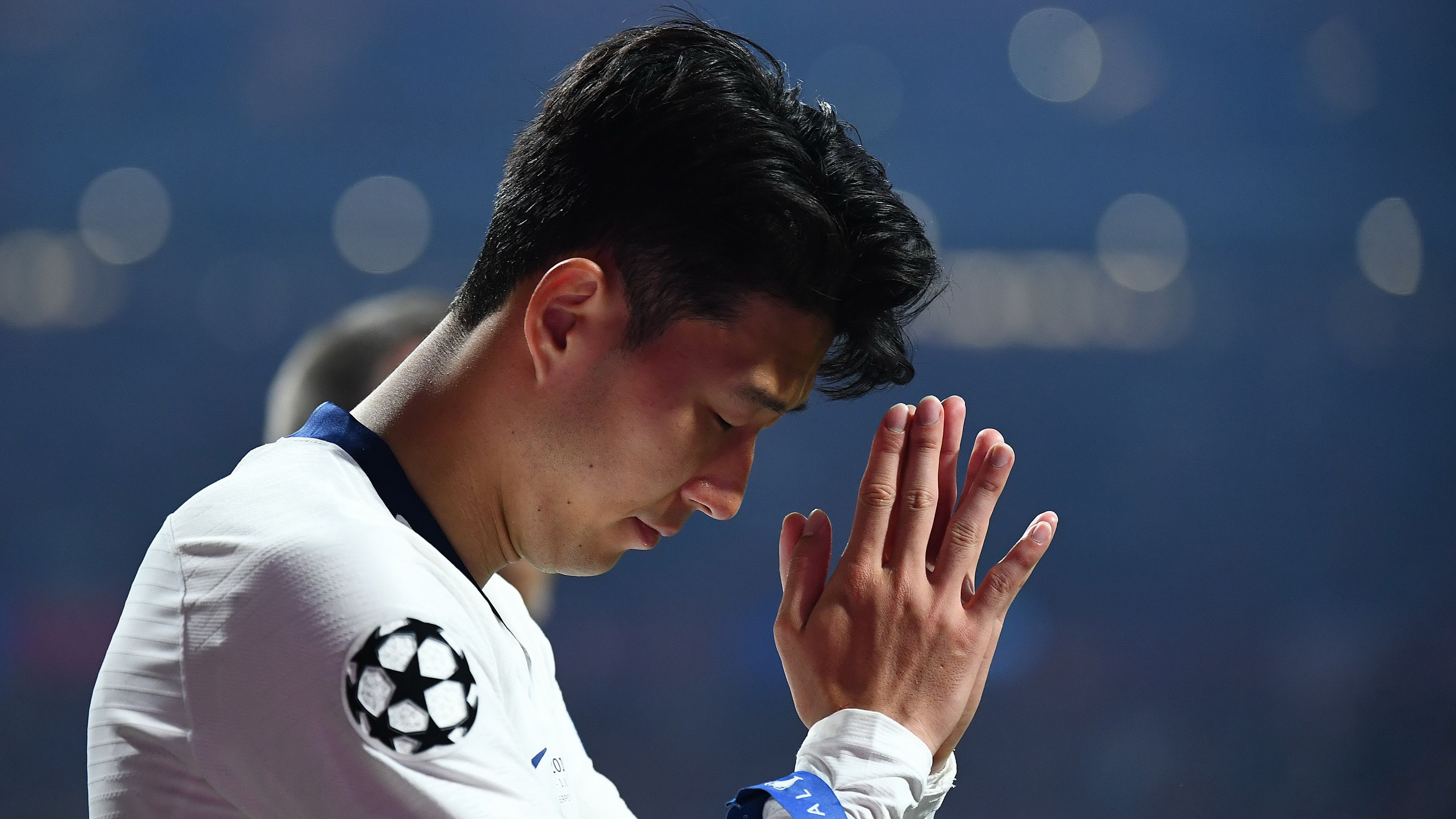 Son Heung Min Tottenham Liverpool Champions League